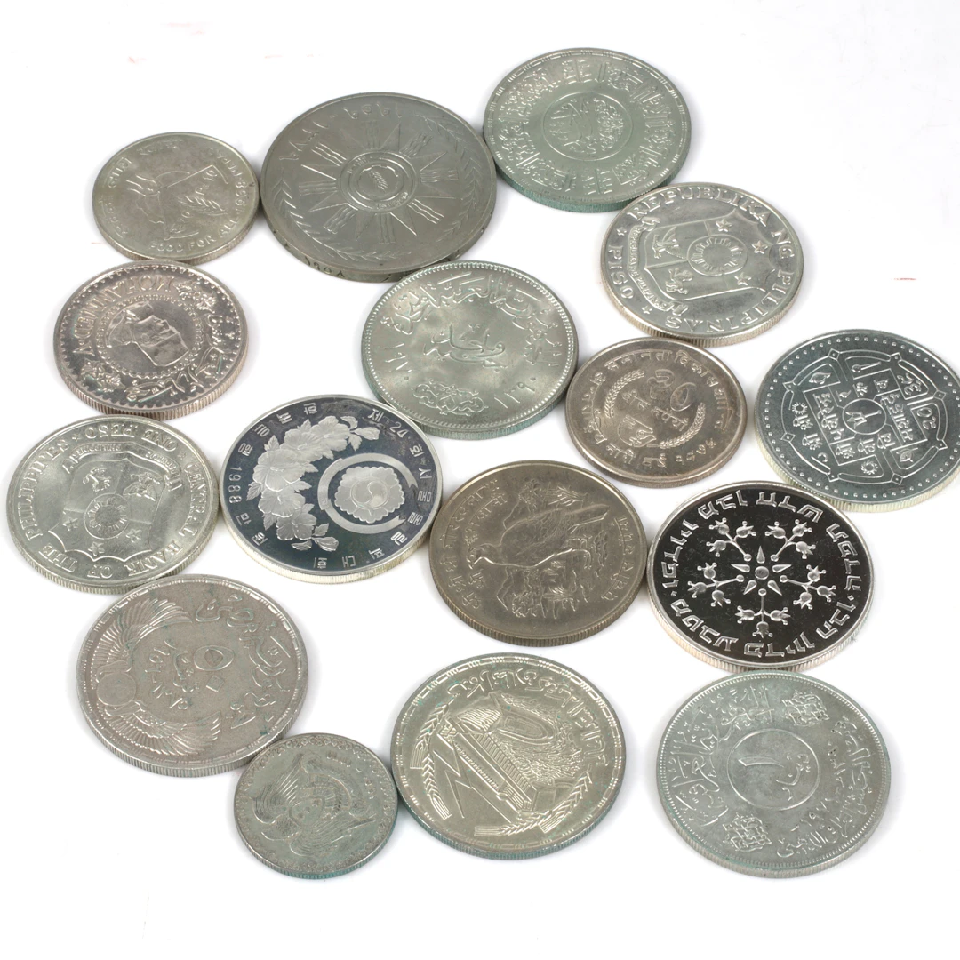 SILVERMYNT. 16 st. bl.a. 500 Francs, Marocko. 1900-tal.
