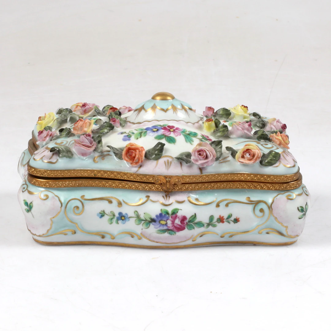 SKRIN, porslin, rokokostil, 1900-tal.