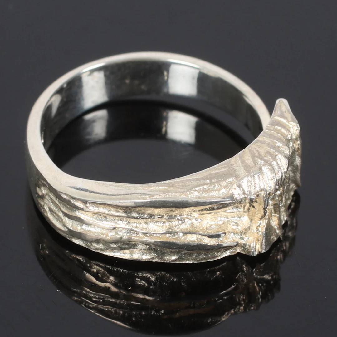 (2510-254) RING, silver, Guld Carlsén. 1900-tal.
