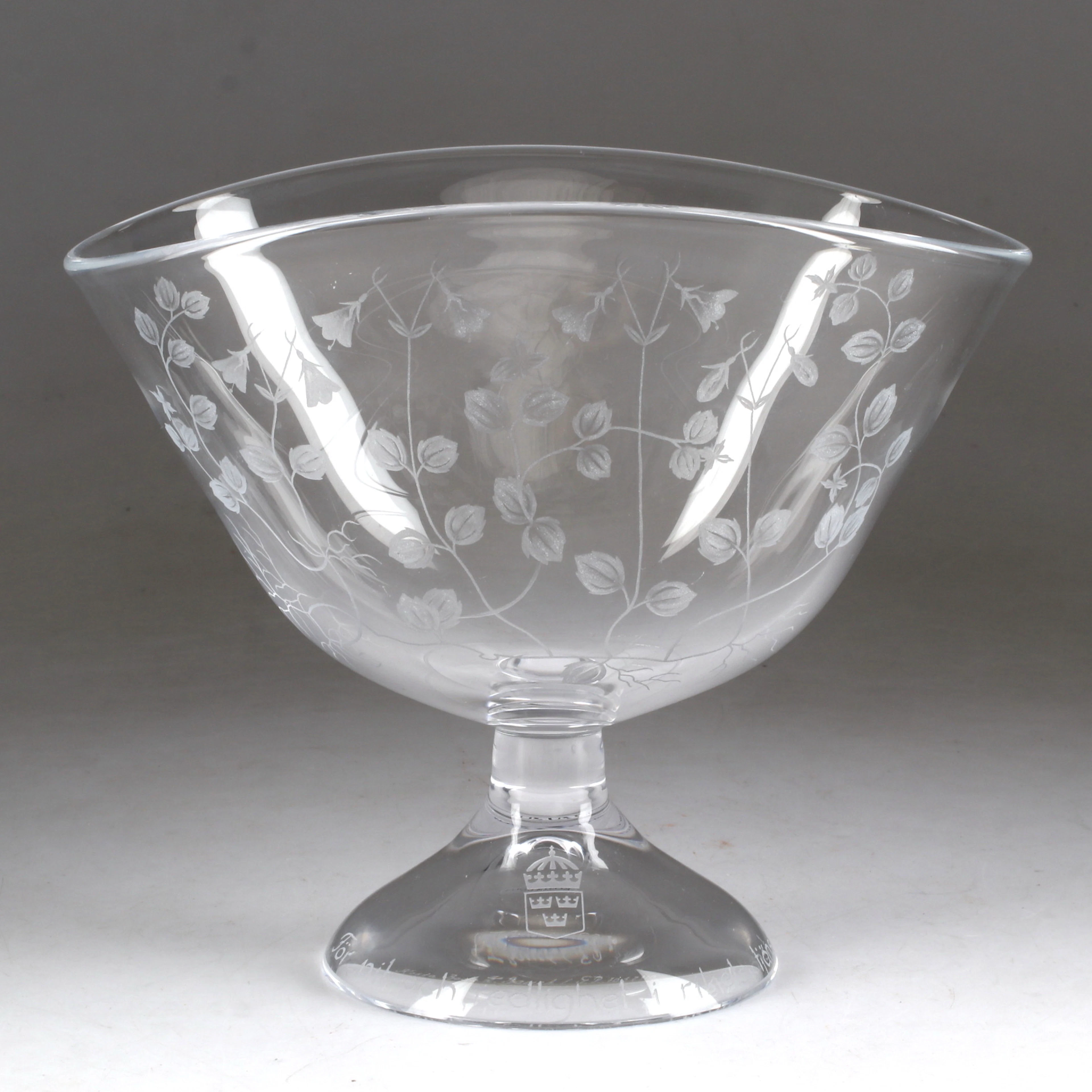 LISA BAUER. Skål, glas, "Linnea", Kosta.