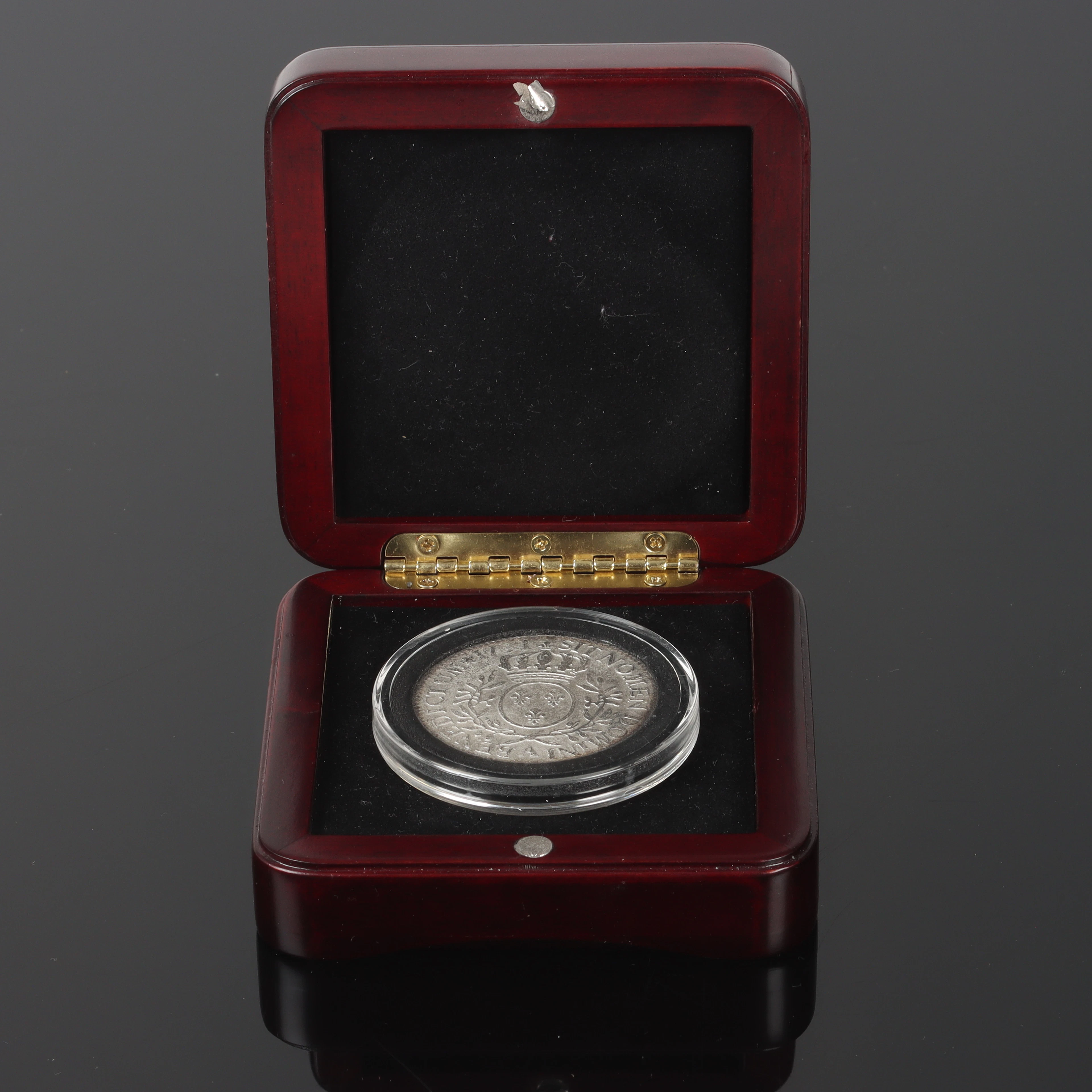 SILVERMYNT, 1 ECU, Frankrike, från skeppet "La Dromadaire" . 1740.