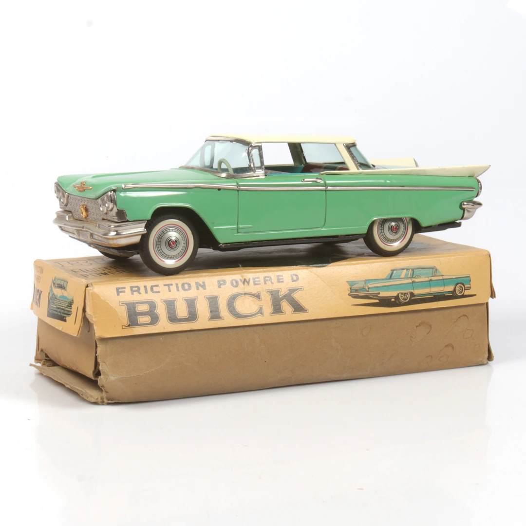 PLÅTBIL, Buick 2 Door HT, Ichiko, Japan. 1950/60-tal.
