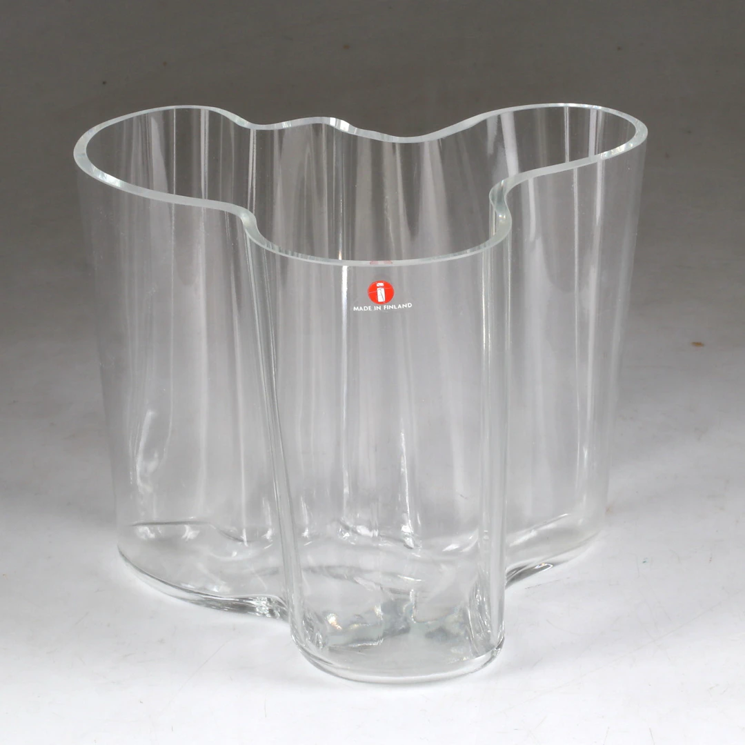ALVAR AALTO. Vas, "Savoy", glas, Iittala, Finland.