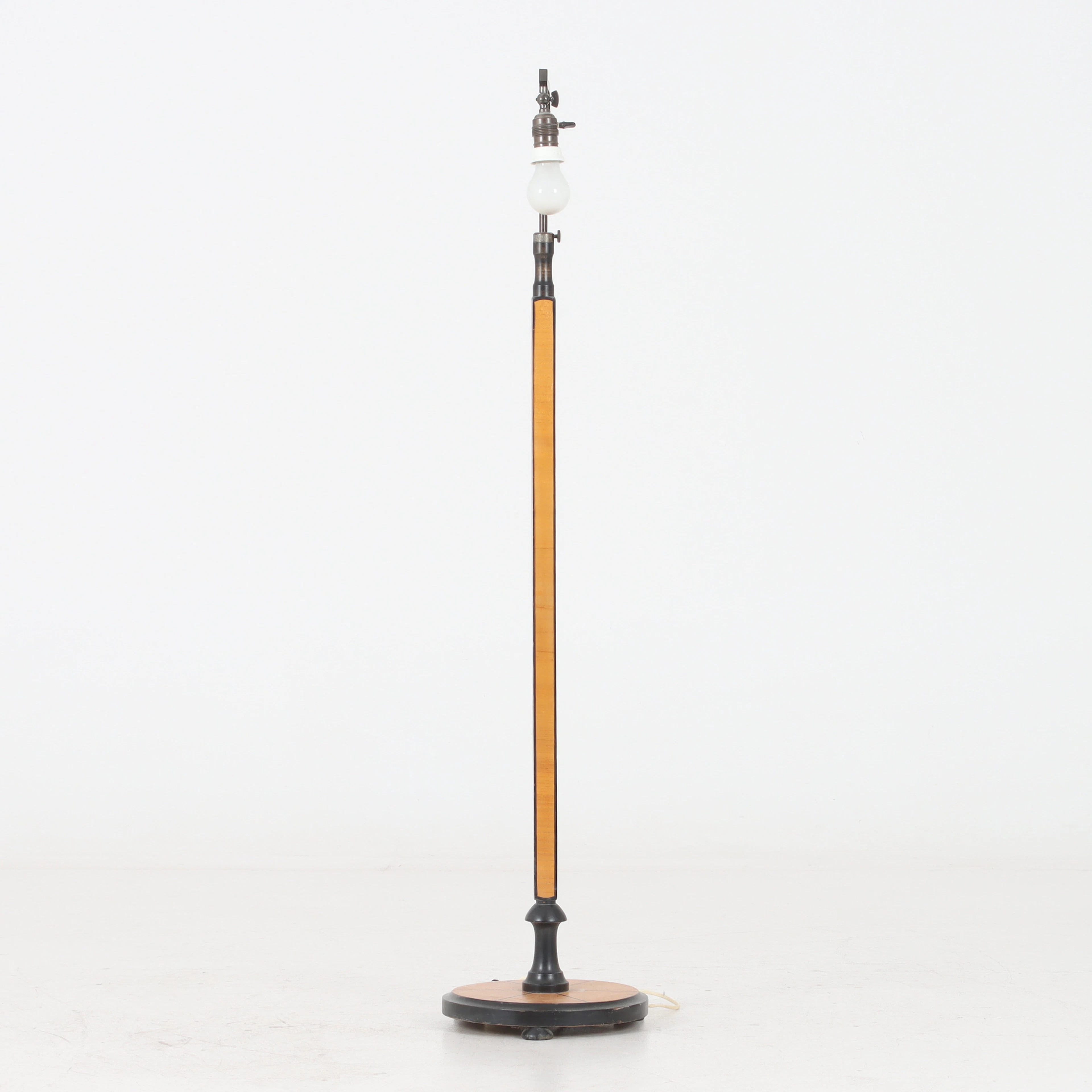 GOLVLAMPA, art deco, 1930/40-tal.