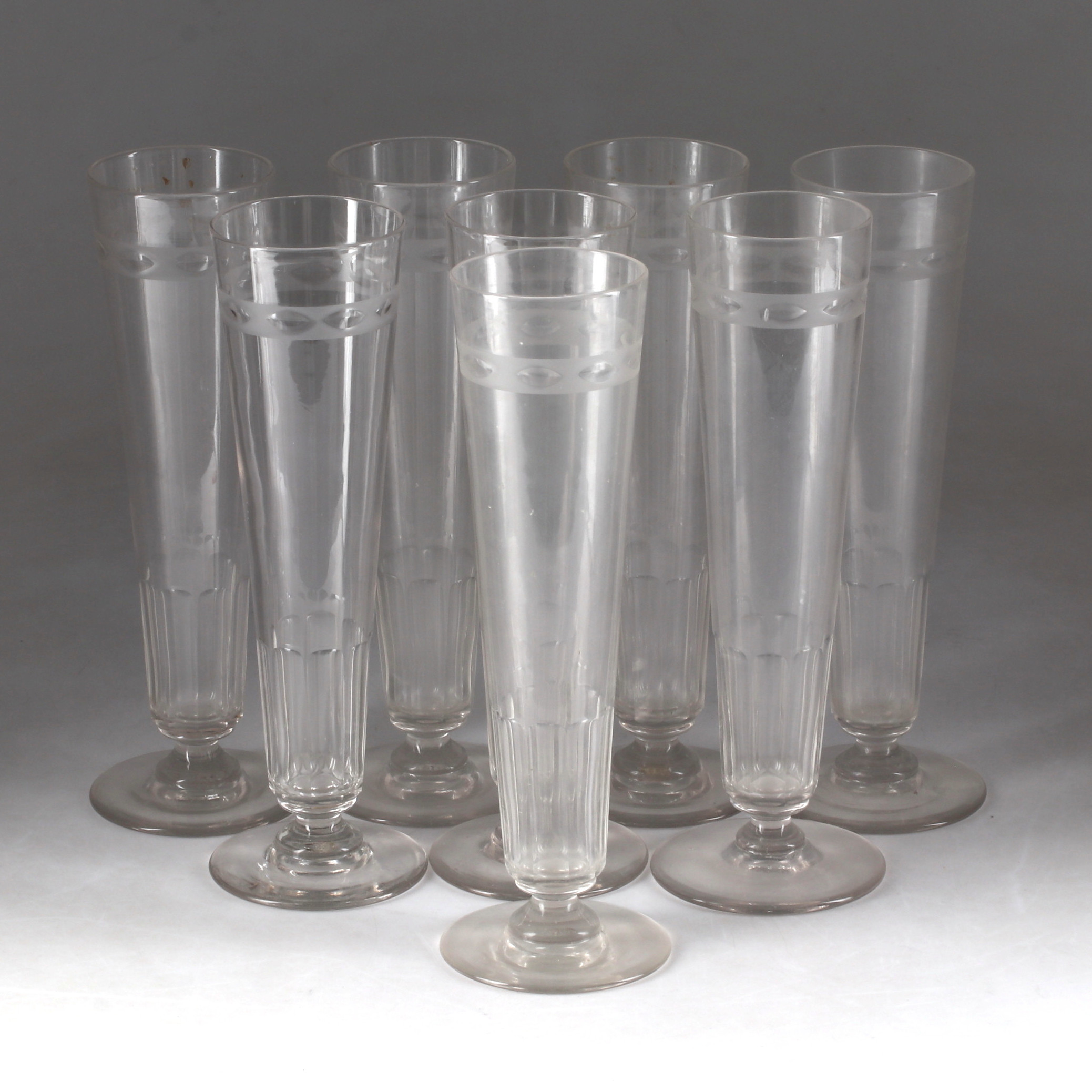 ÖLGLAS, 8 st, 1900-talets första del.