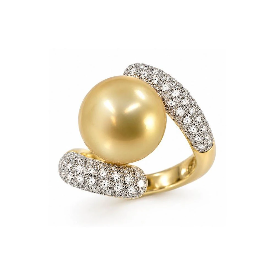 Deep Golden South Sea Pearl and Diamond Ring