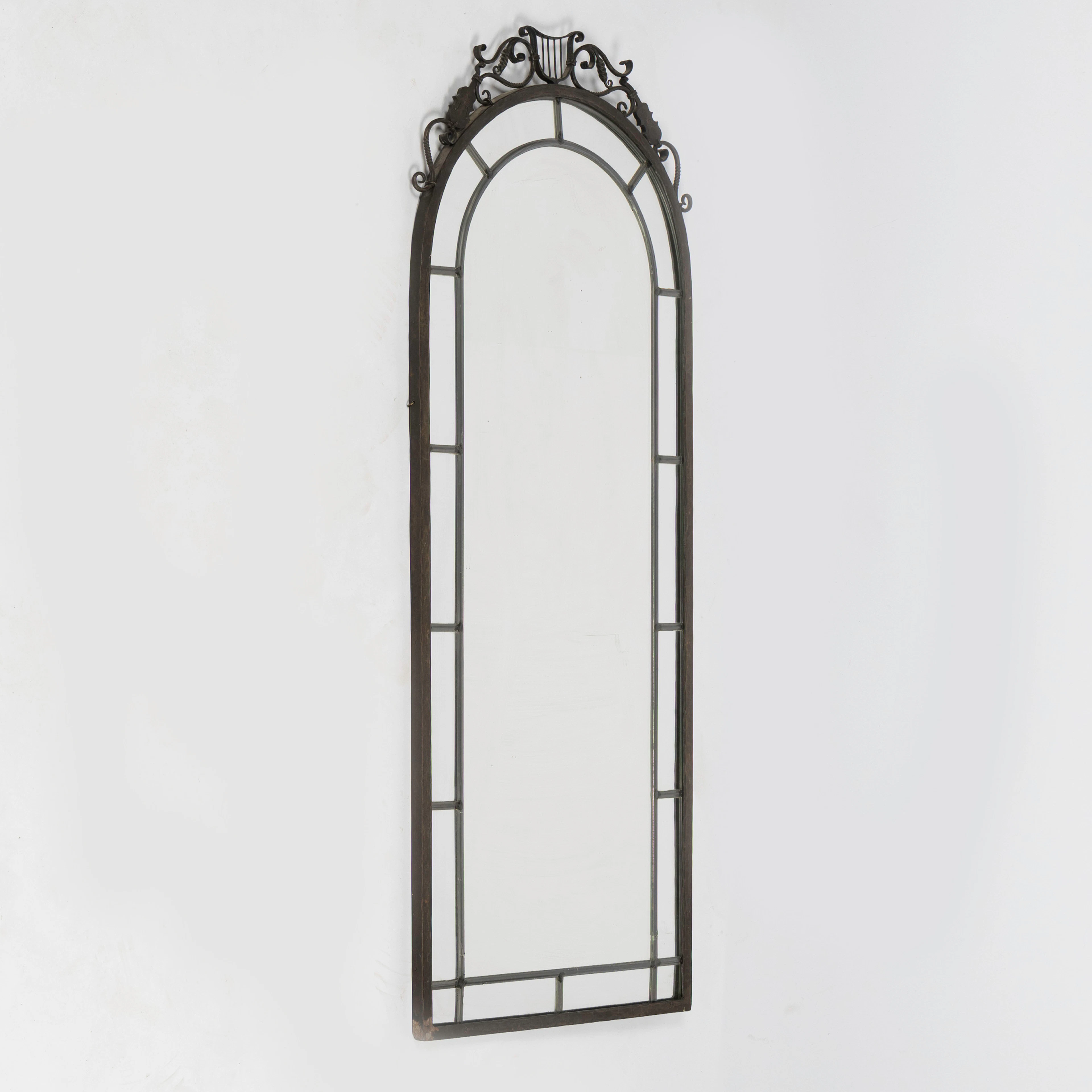 BJERKÅS ARMATUR. TILLSKRIVEN. Spegeln, Swedish modern, Göteborg, 1940-tal.