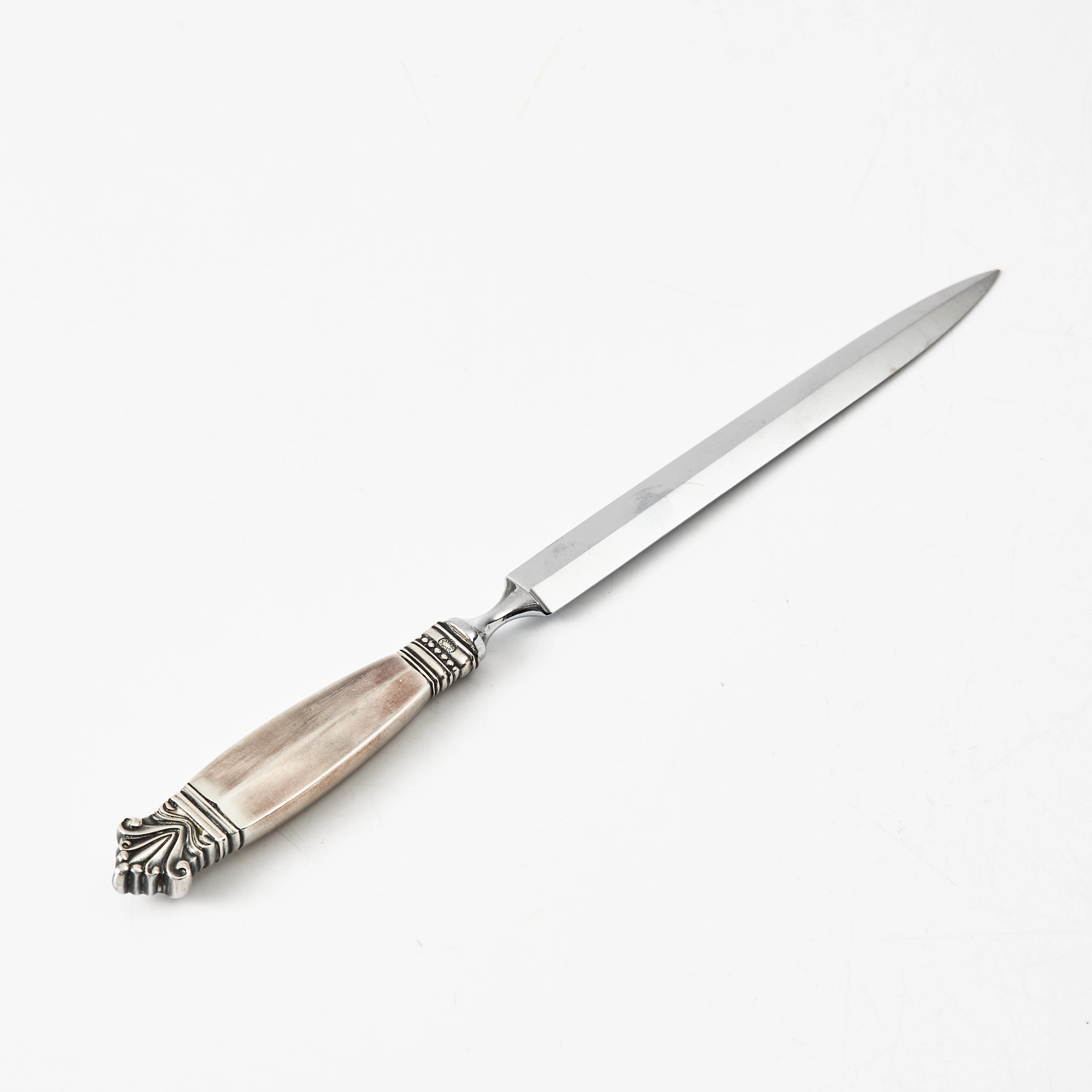 JOHAN ROHDE. Brevkniv, sterlingsilver med stålblad, Georg Jensen Dronning.