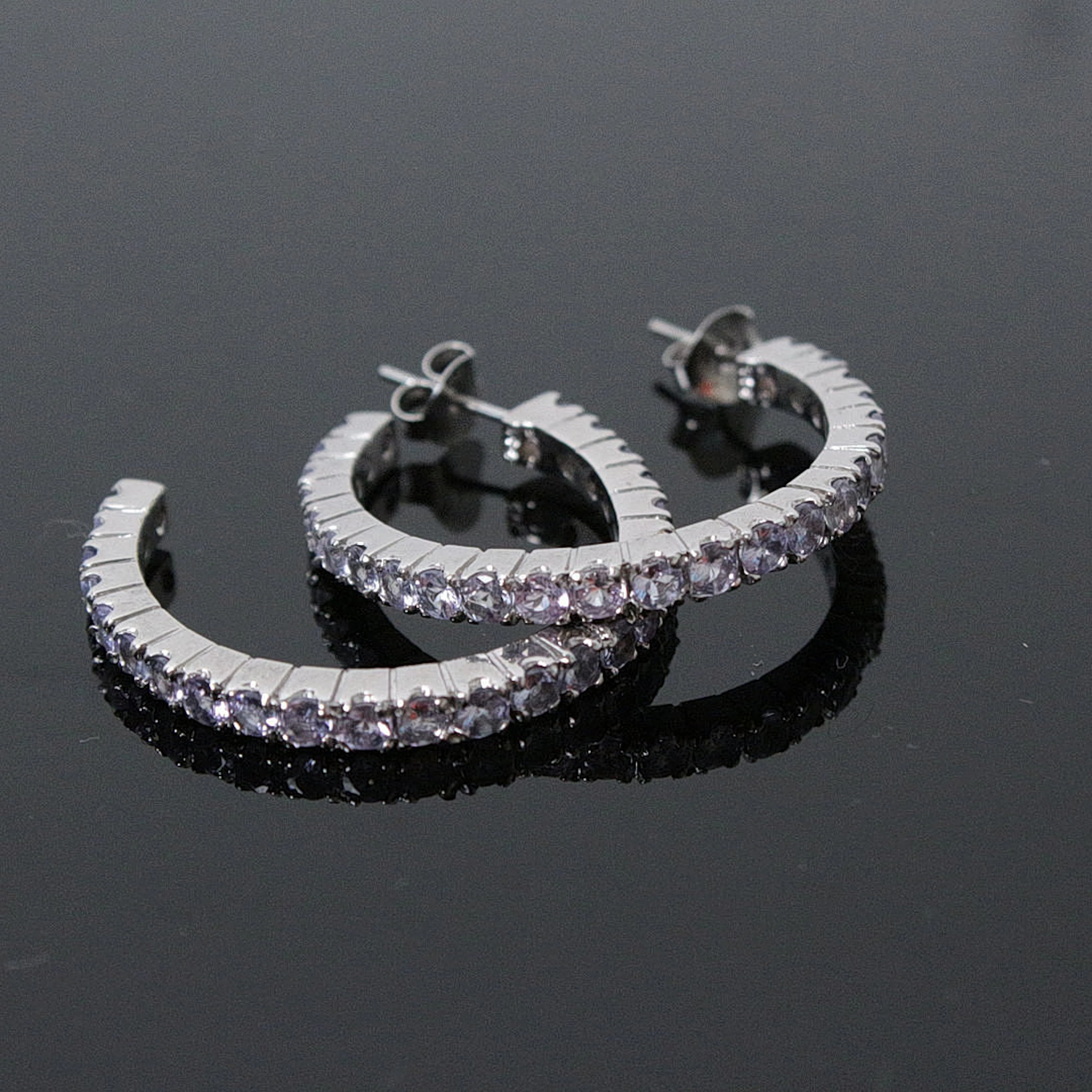 Creolen mit Tansanit, 925er Silber.