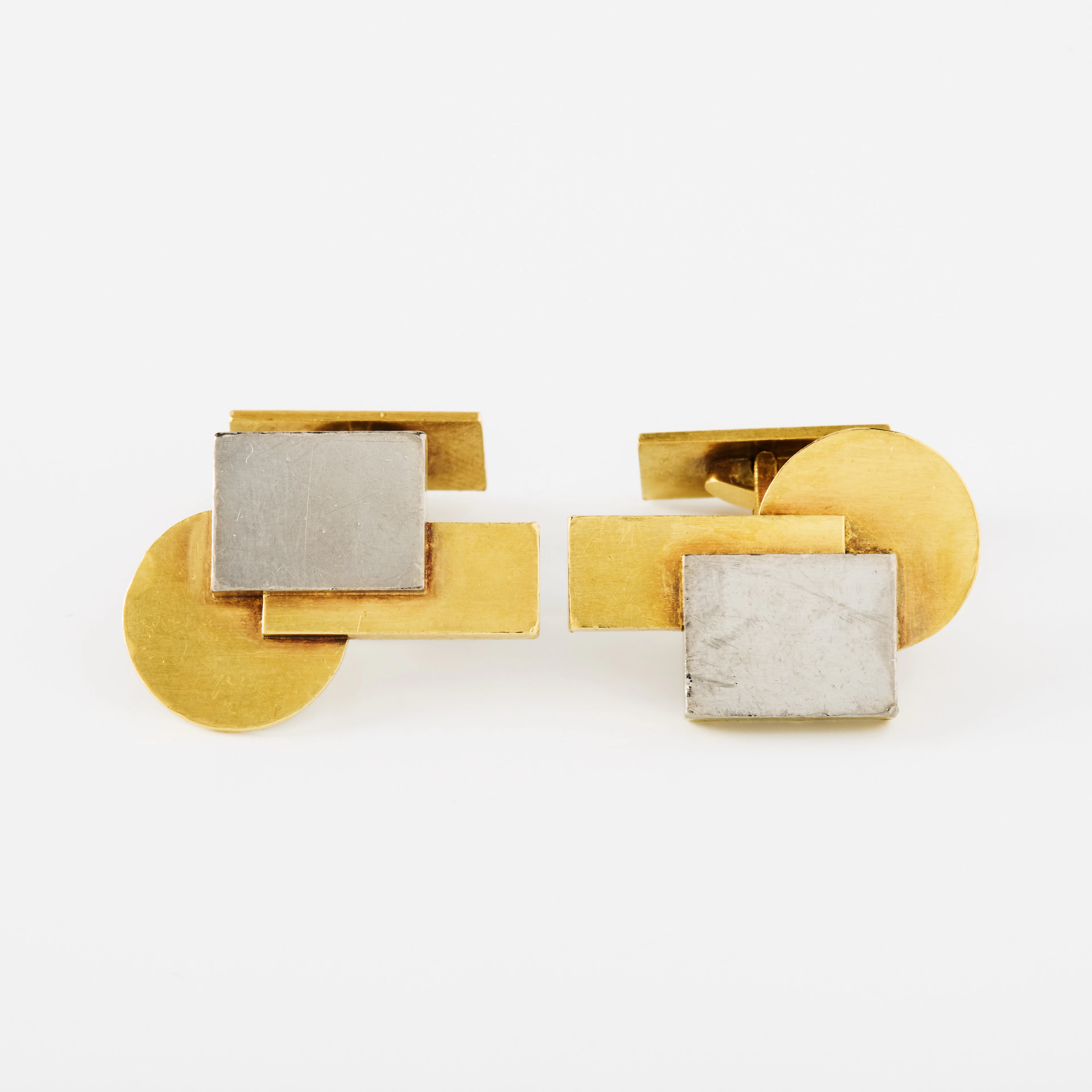 WIWEN NILSSON. Manschettknappar, ett par, 18K tvåfärgat guld, Lund 1955.
