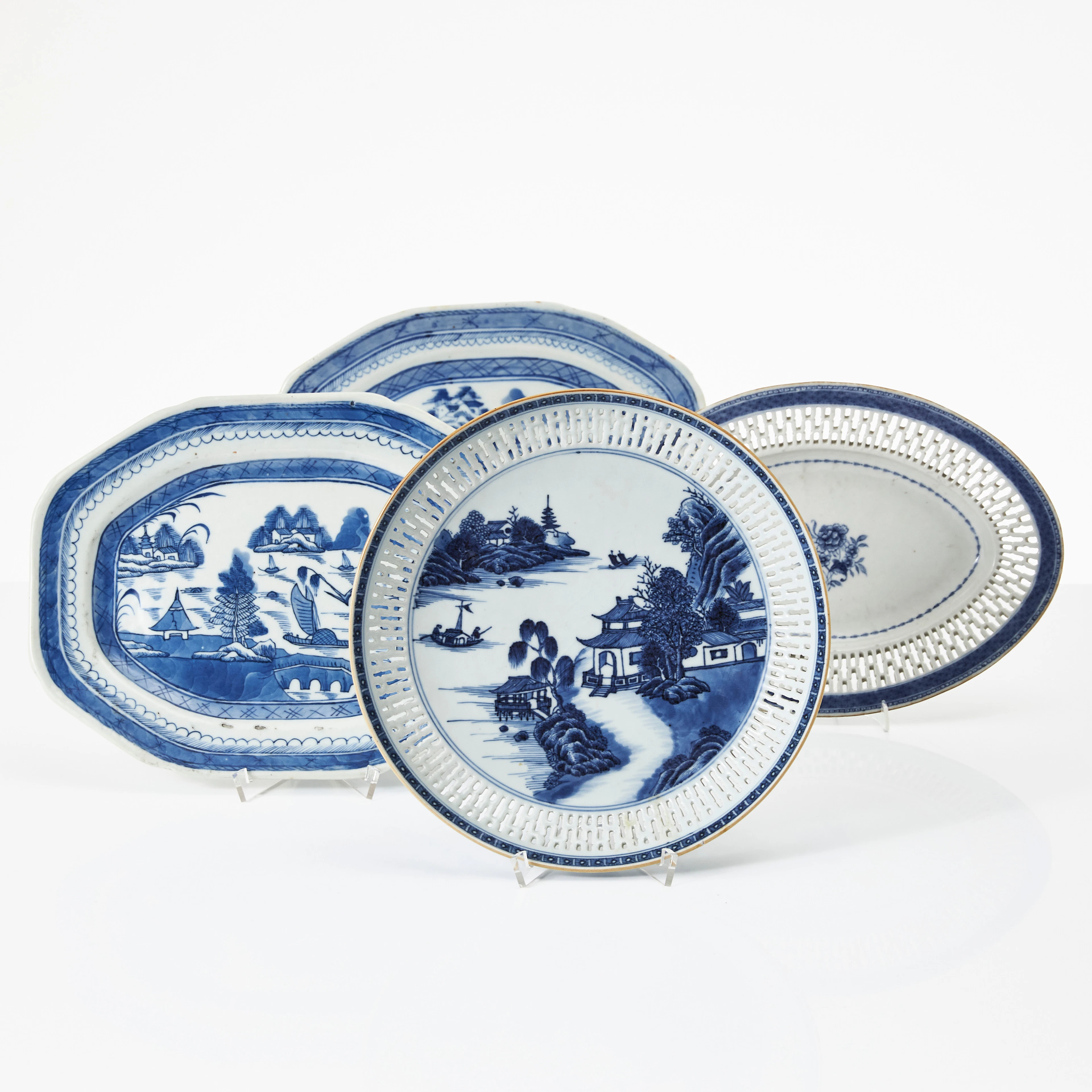 FAT, 4 stycken, porslin, Kina, Qianlong (1736-1795) och Jiaqing (1796-1820)