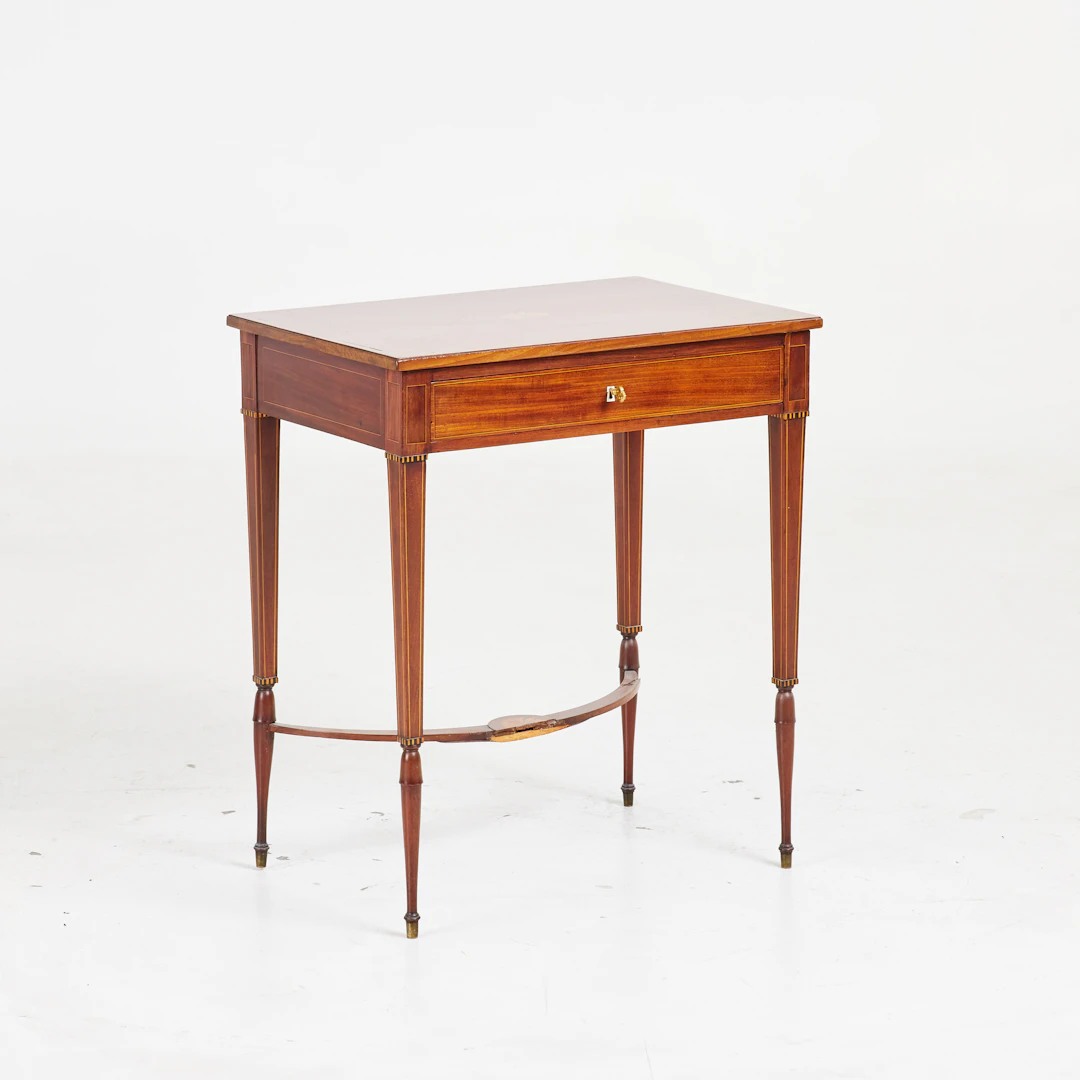 SIDOBORD, mahogny, intarsia och inlägg, draglåda med inredning, 1900-talets