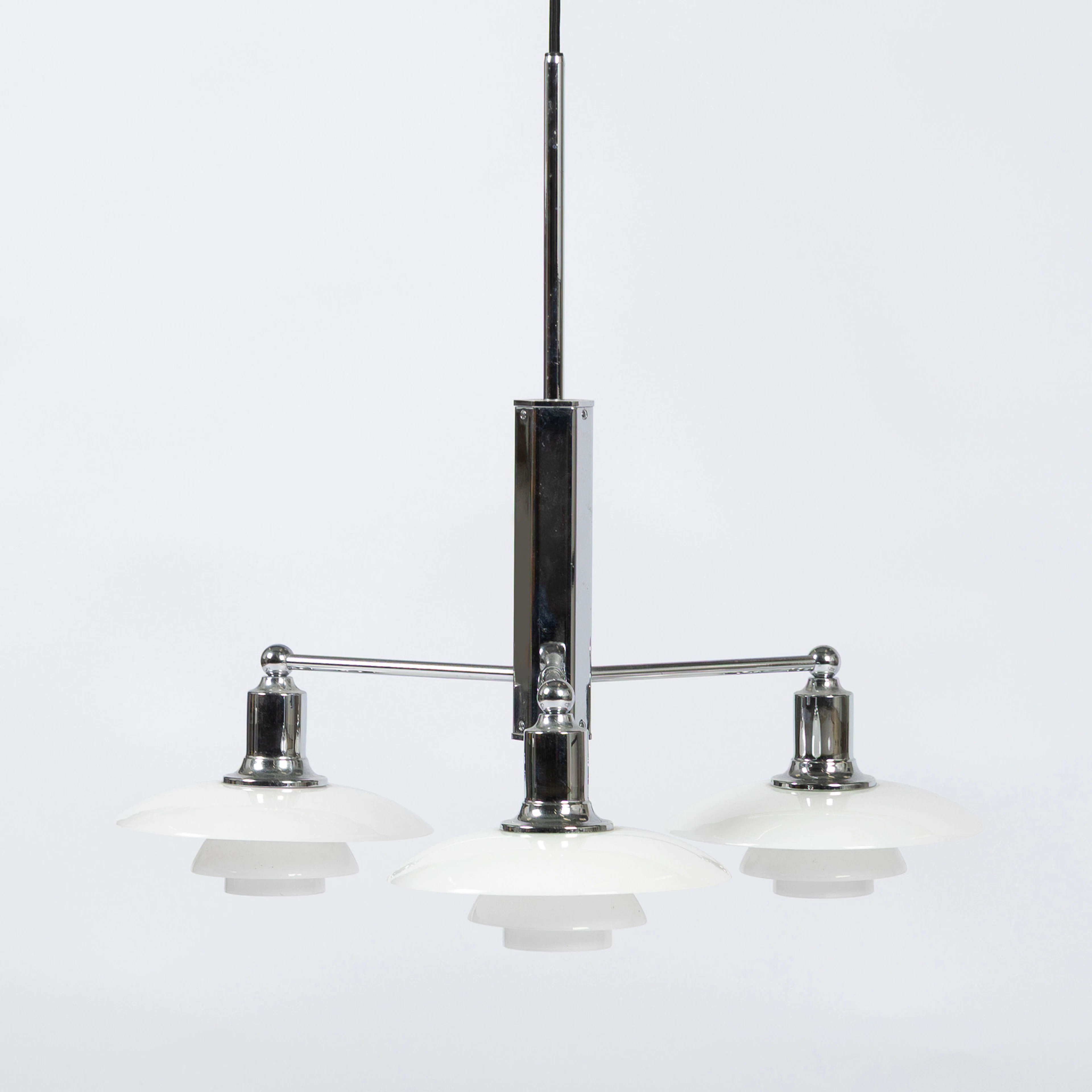 POUL HENNINGSEN. Taklampa, "PH 2/1", Louis Poulsen, Danmark.