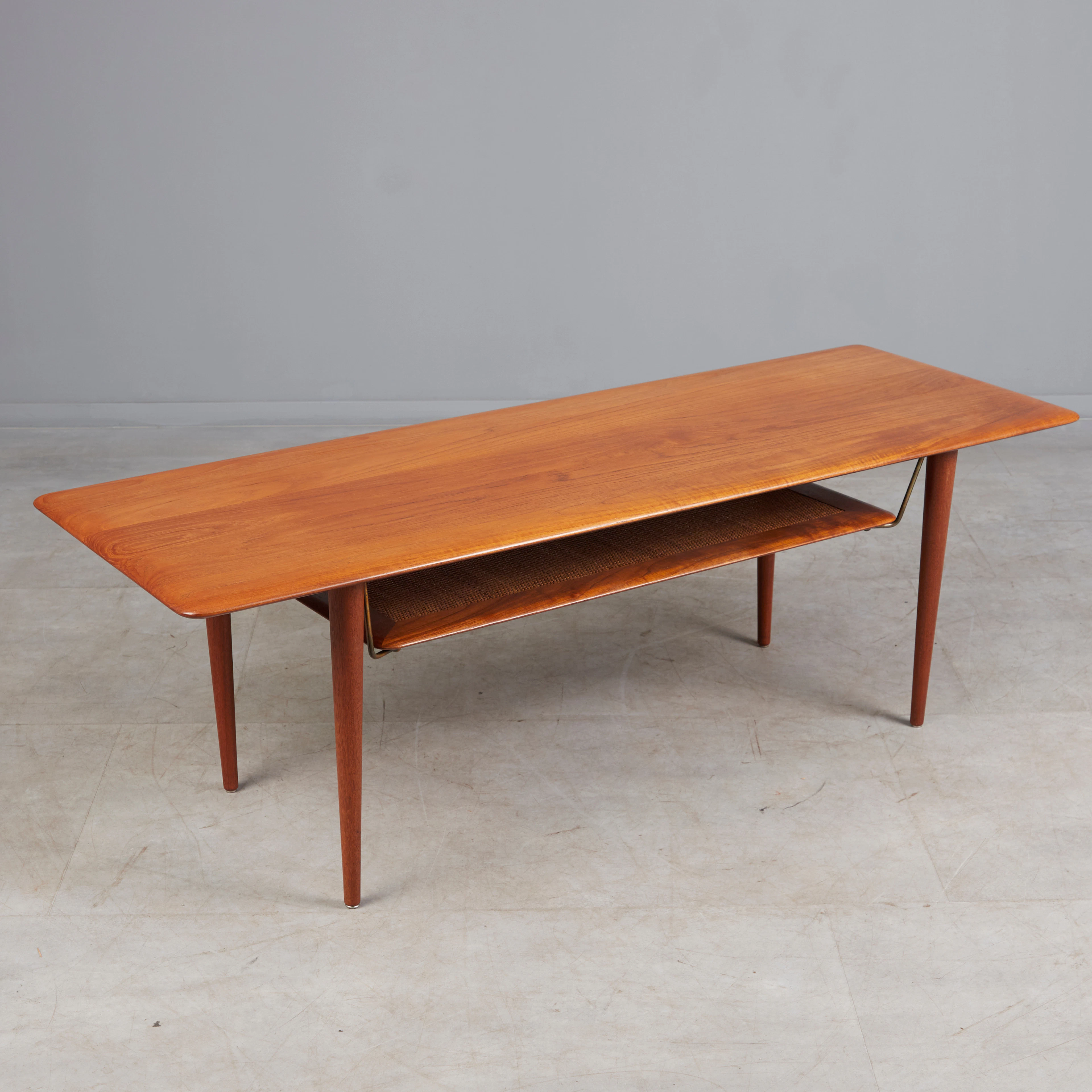 PETER HVIDT UND ORLA MOLGAARD-NIELSEN. France & Son, Couchtisch, Modell