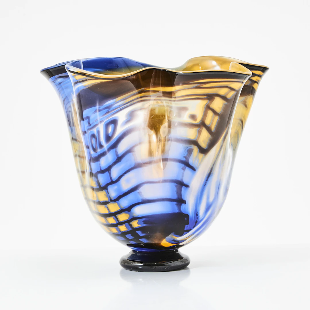 JOHN FORD. vas på fot, polykromt glas, graalteknik, 1900-talets slut.
