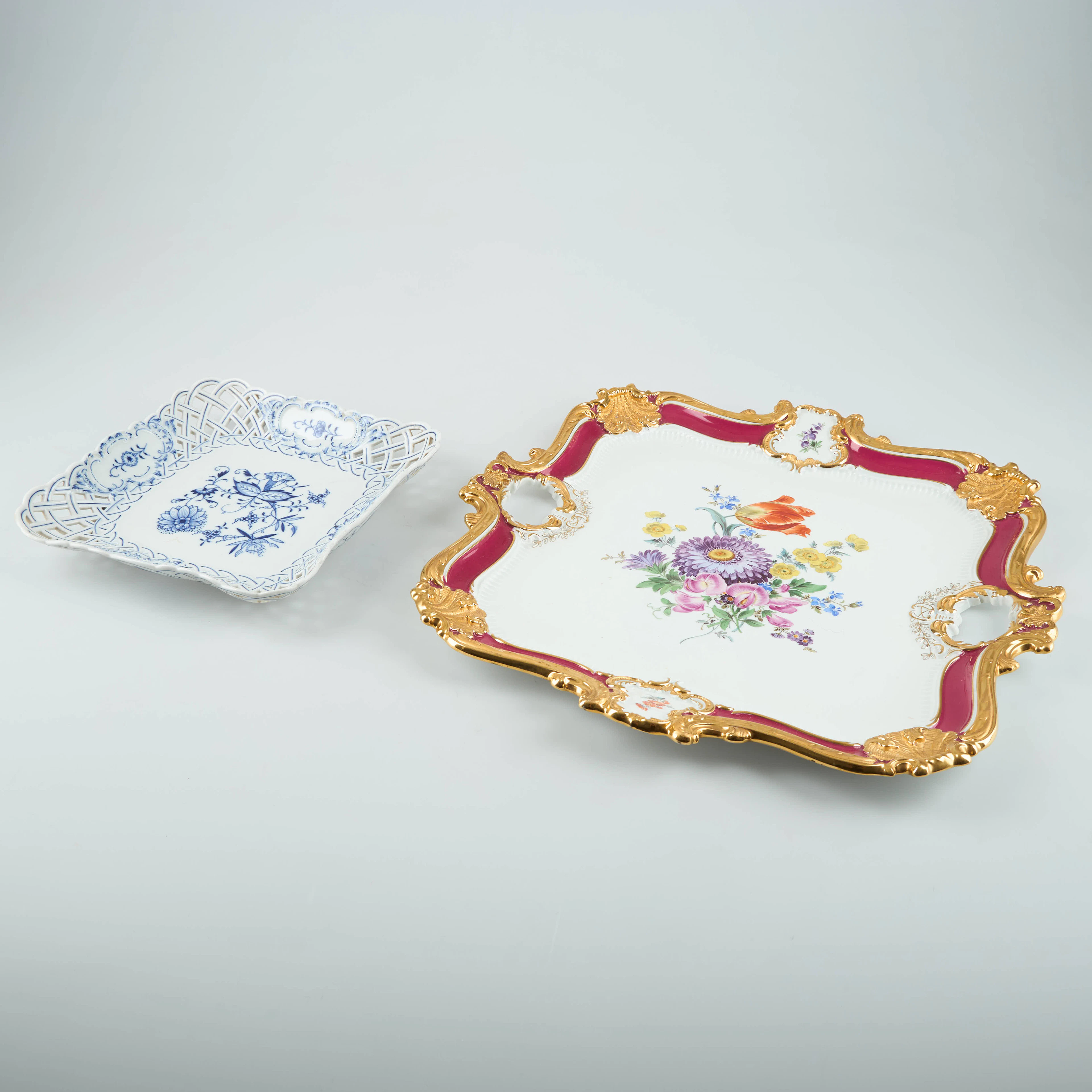 MEISSEN, 2 st, gallerfat och bricka, porslin, 1900-talets andra hälft.