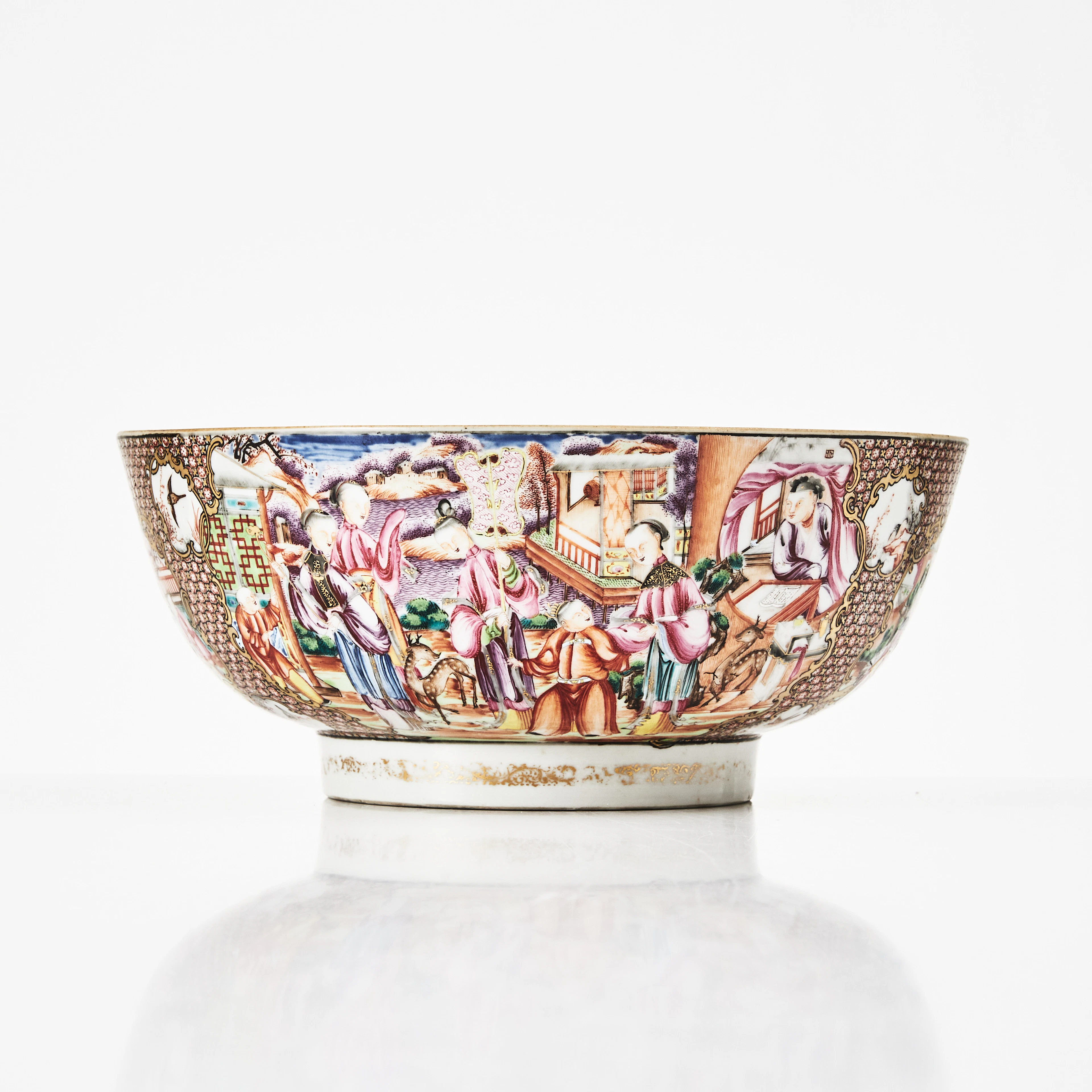 BÅLSKÅL, porslin, Kina, Qianlong (1736-1795), mandarinporslin, famille rose.