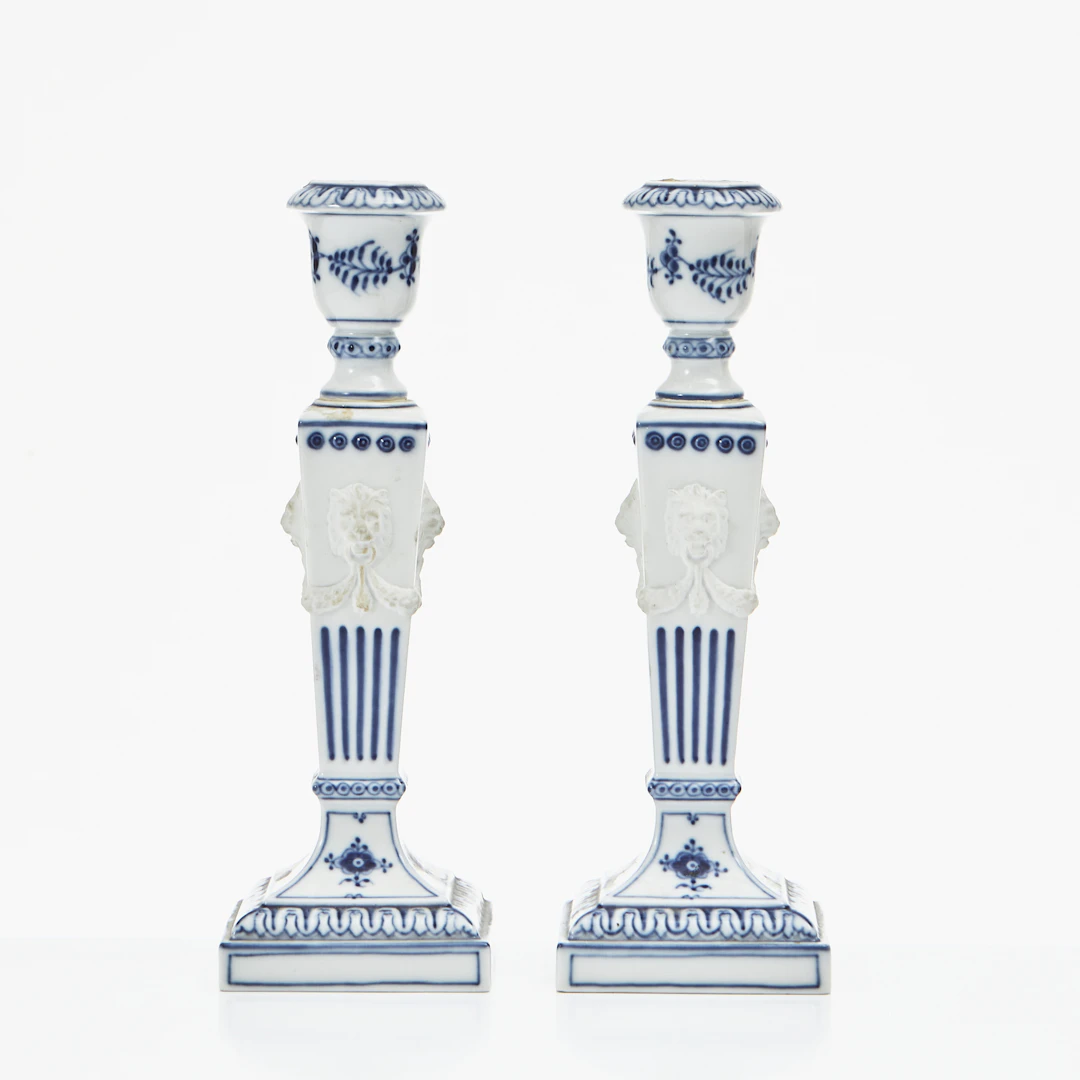 ROYAL COPENHAGEN, "Musselmalet", ljusstakar, ett par, porslin, Danmark