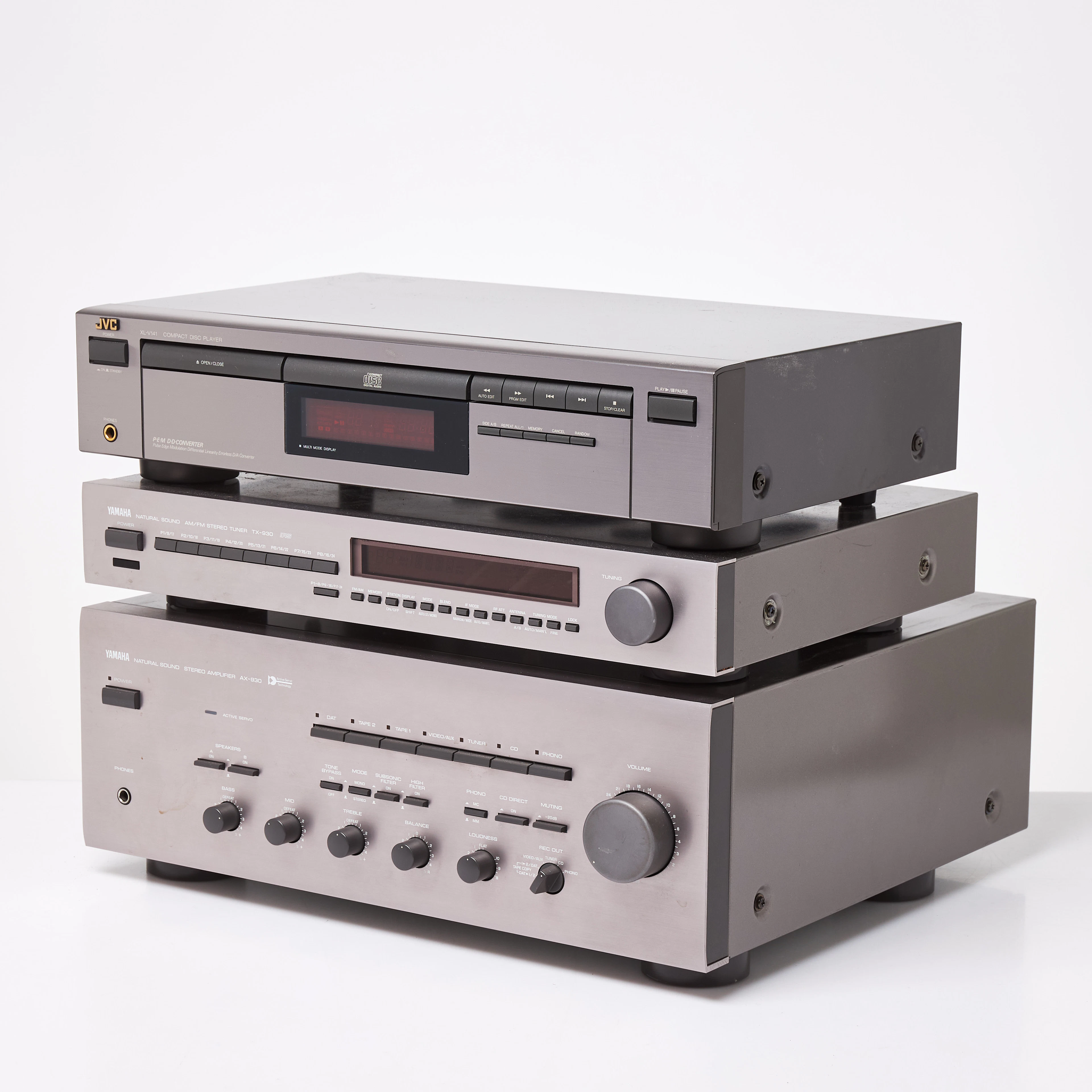 STEREODELAR, 3 styck, Yamaha AX-930 Stereo Amplifier, Yamaha TX-930