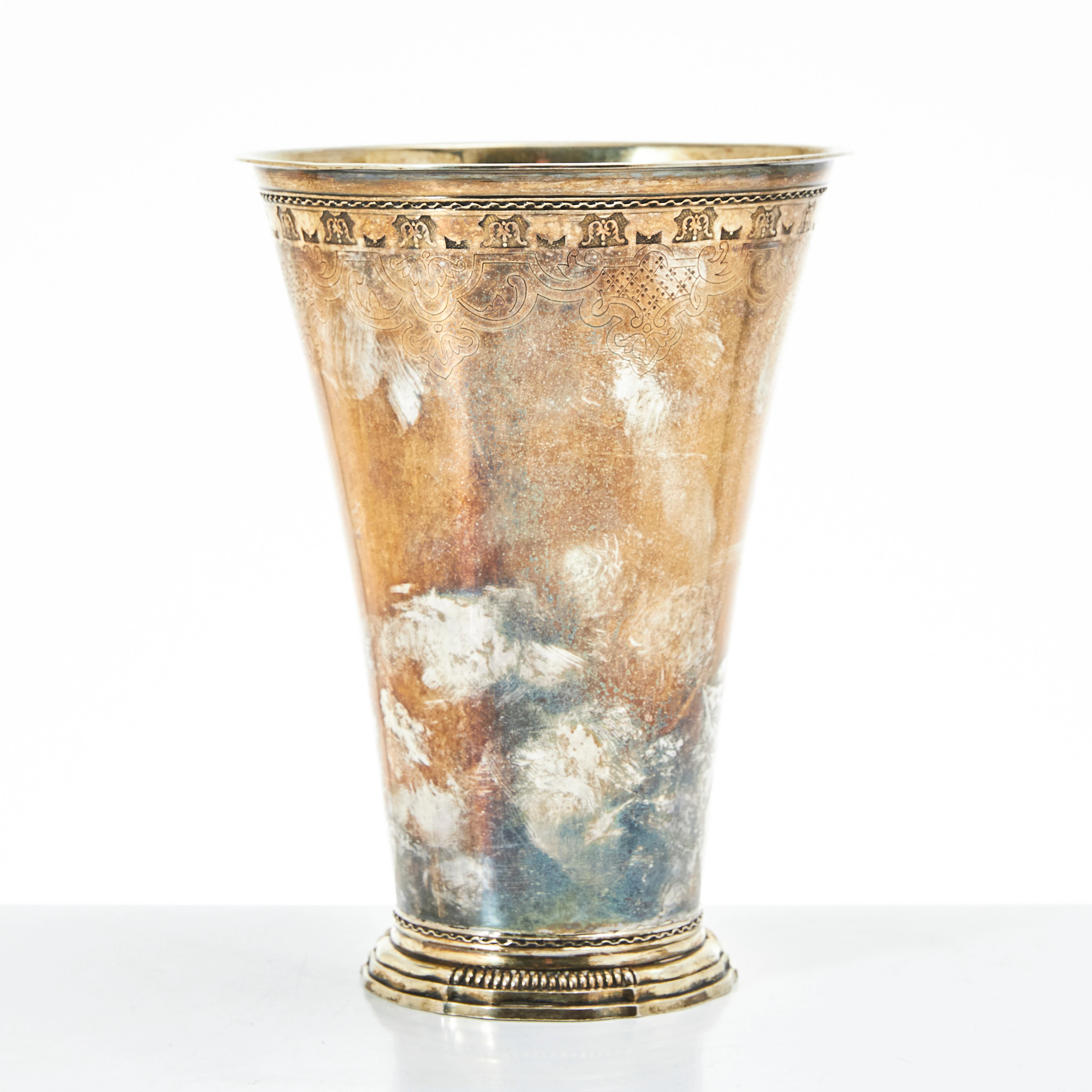 BÄGARE, silver, profilerad fot, senbarock-stil, 1900-tal.