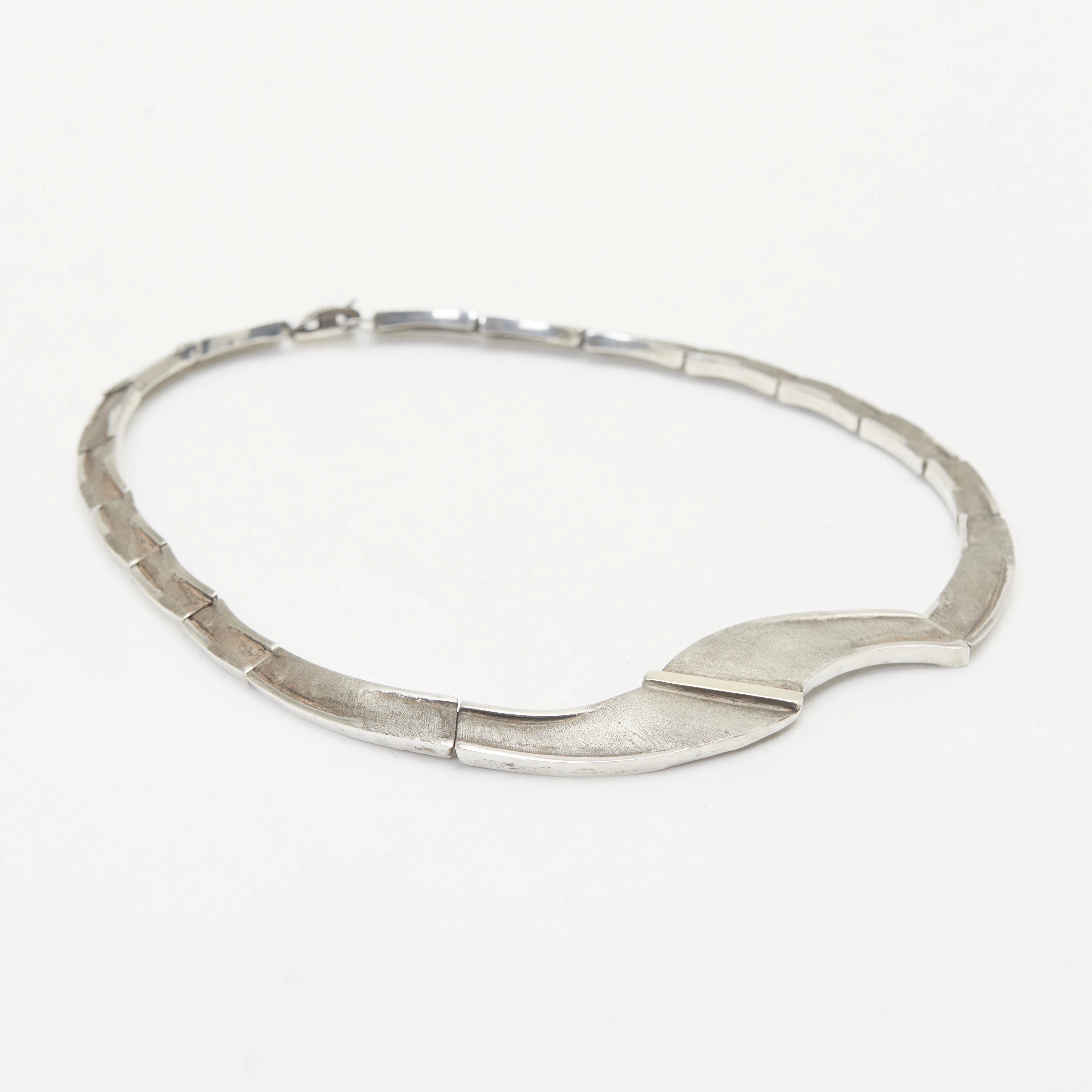 KYPOYA. Collier / Halskette, 925er Silber, 585er Gold.