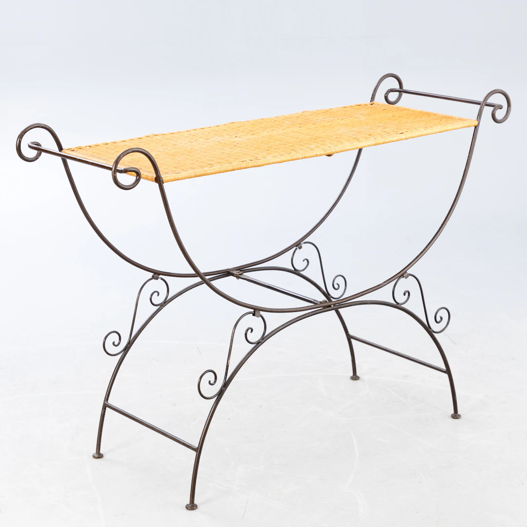 Konsoltisch, Eisengestell mit Deckplatte aus Weidengeflecht, Ende 20. Jh.