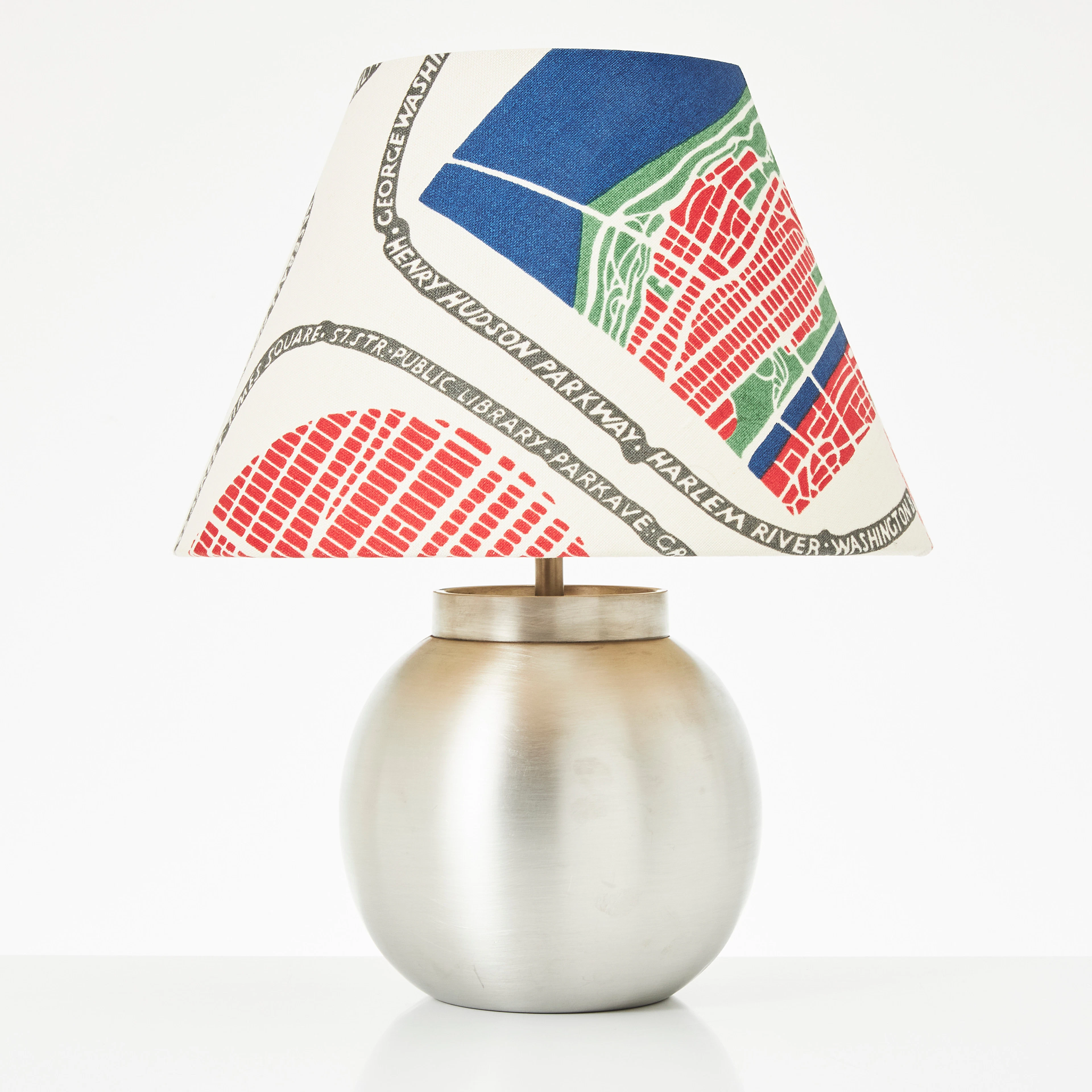 BJÖRN TRÄGÅRDH Bordslampa, tenn, 2012, Firma Svenskt Tenn, skärm i