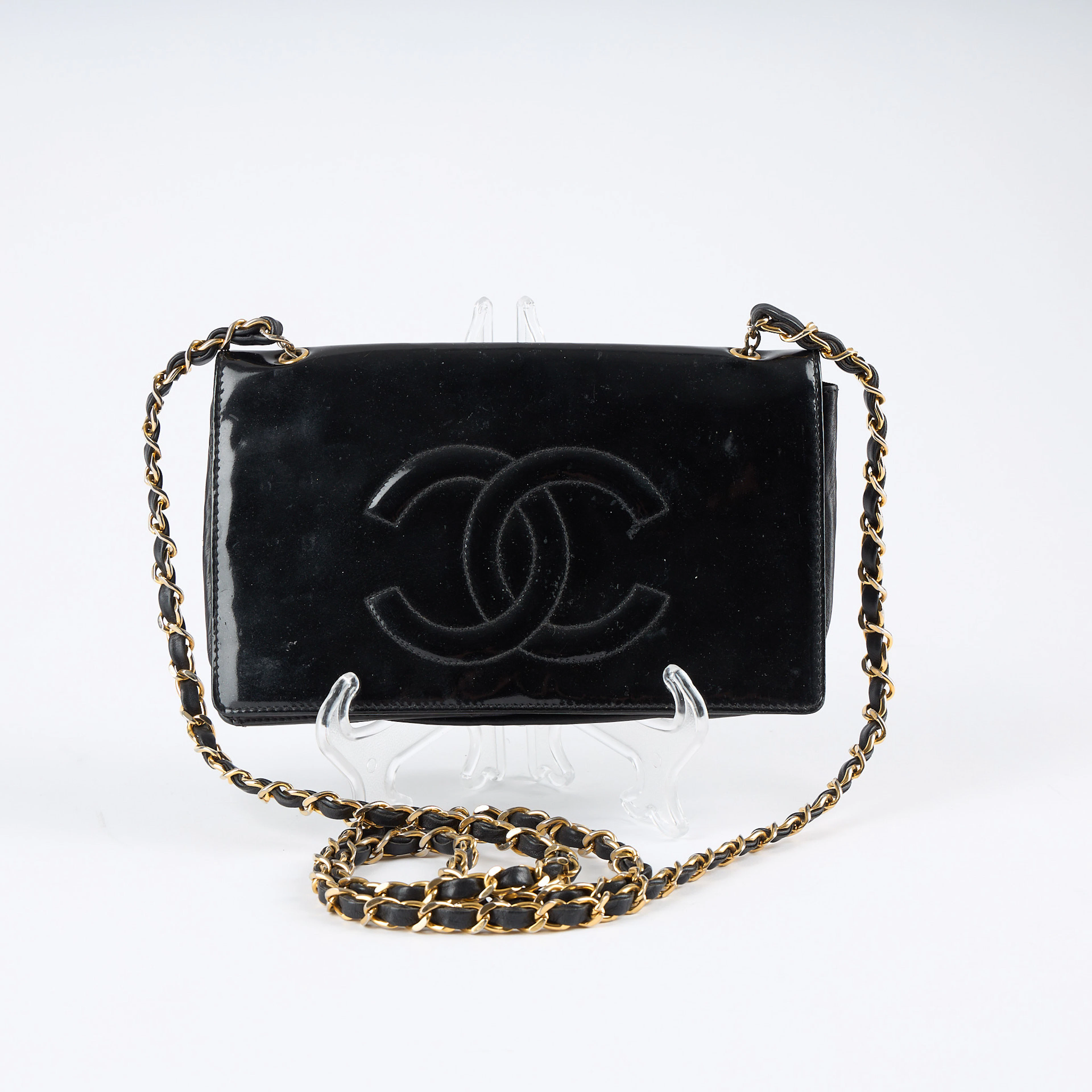 CHANEL, CC patent leather wallet on chain 1996-1997.