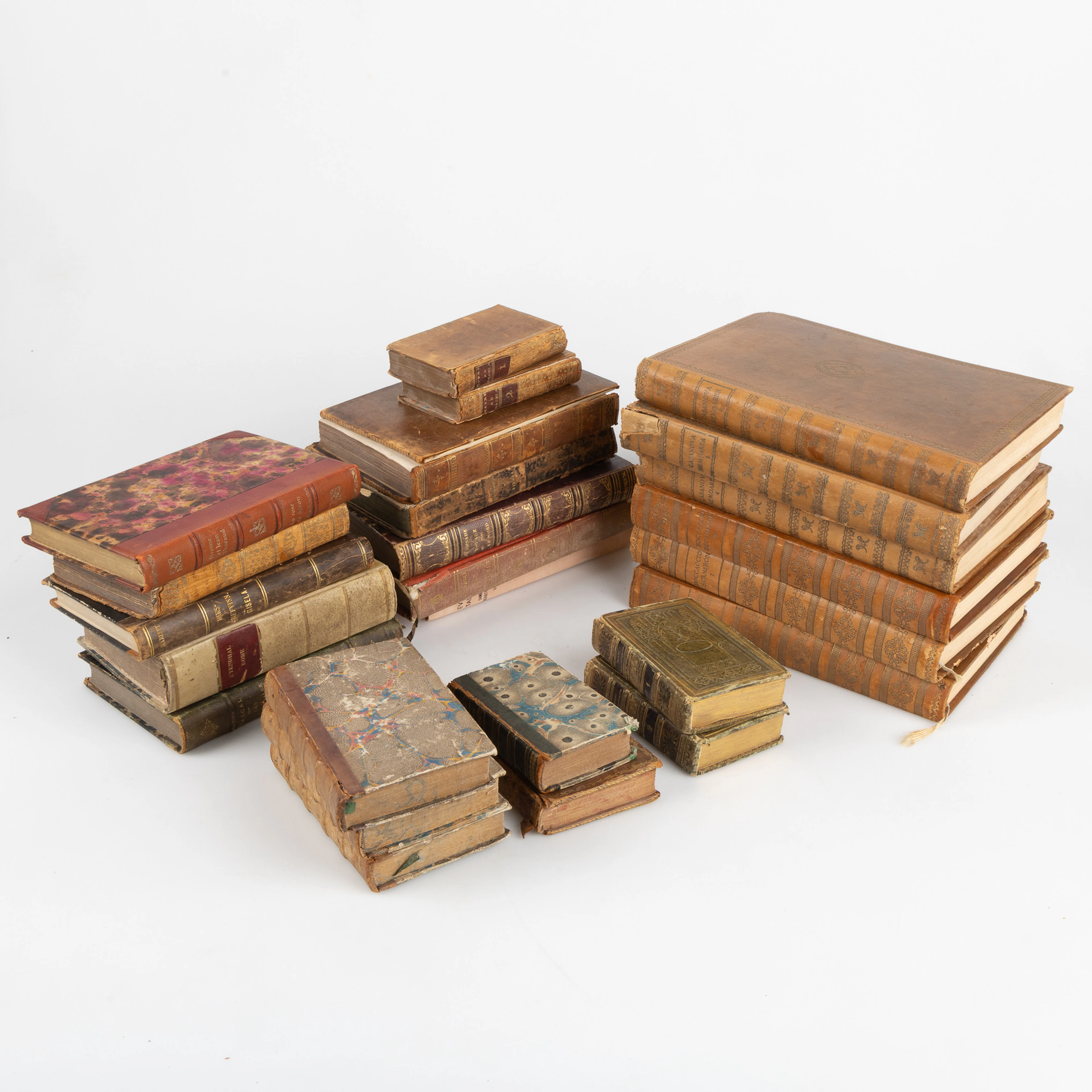 Samling antikvariska böcker, 1700-1900-tal. 24 st.