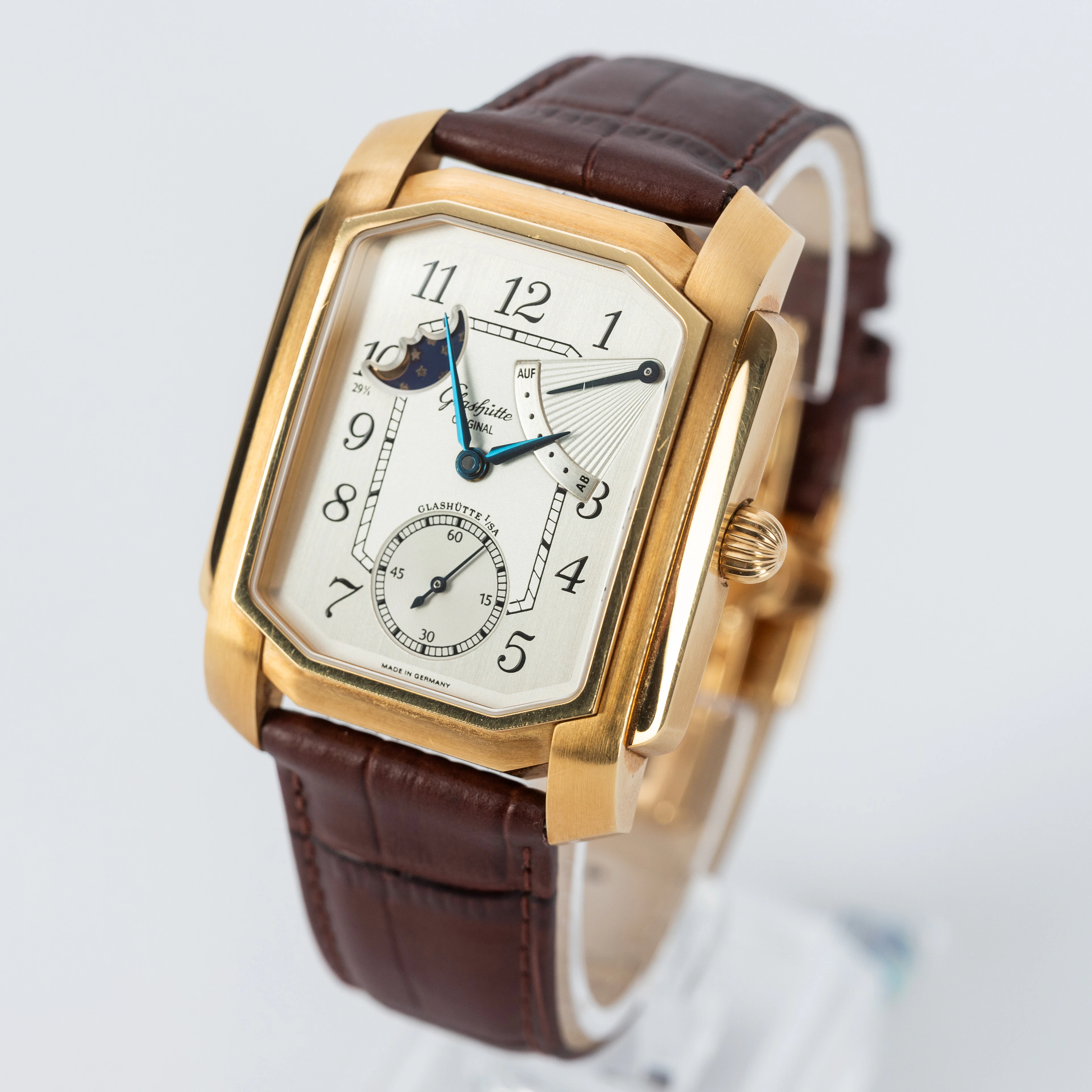 Glashütte Armbanduhr Karree ''Power Reserve''.