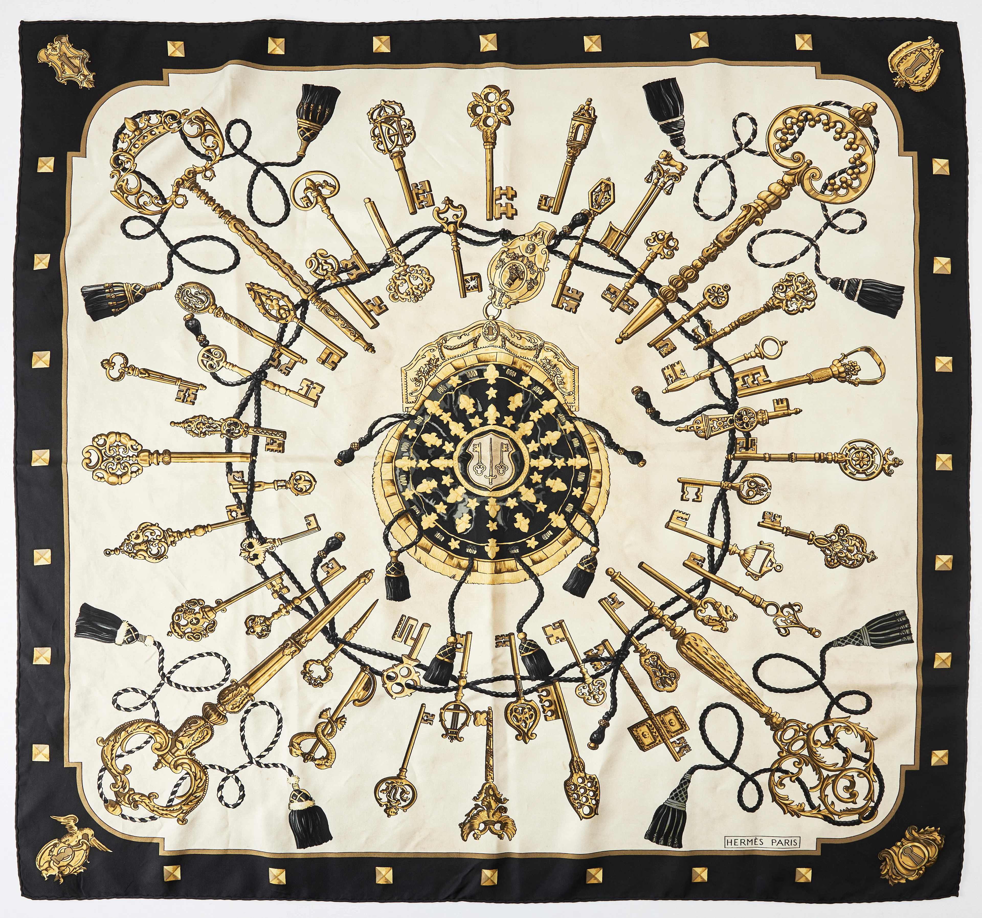 HERMÈS, "Les Clefs", scarf, siden, design Caty Latham, Year of Issue 1965.