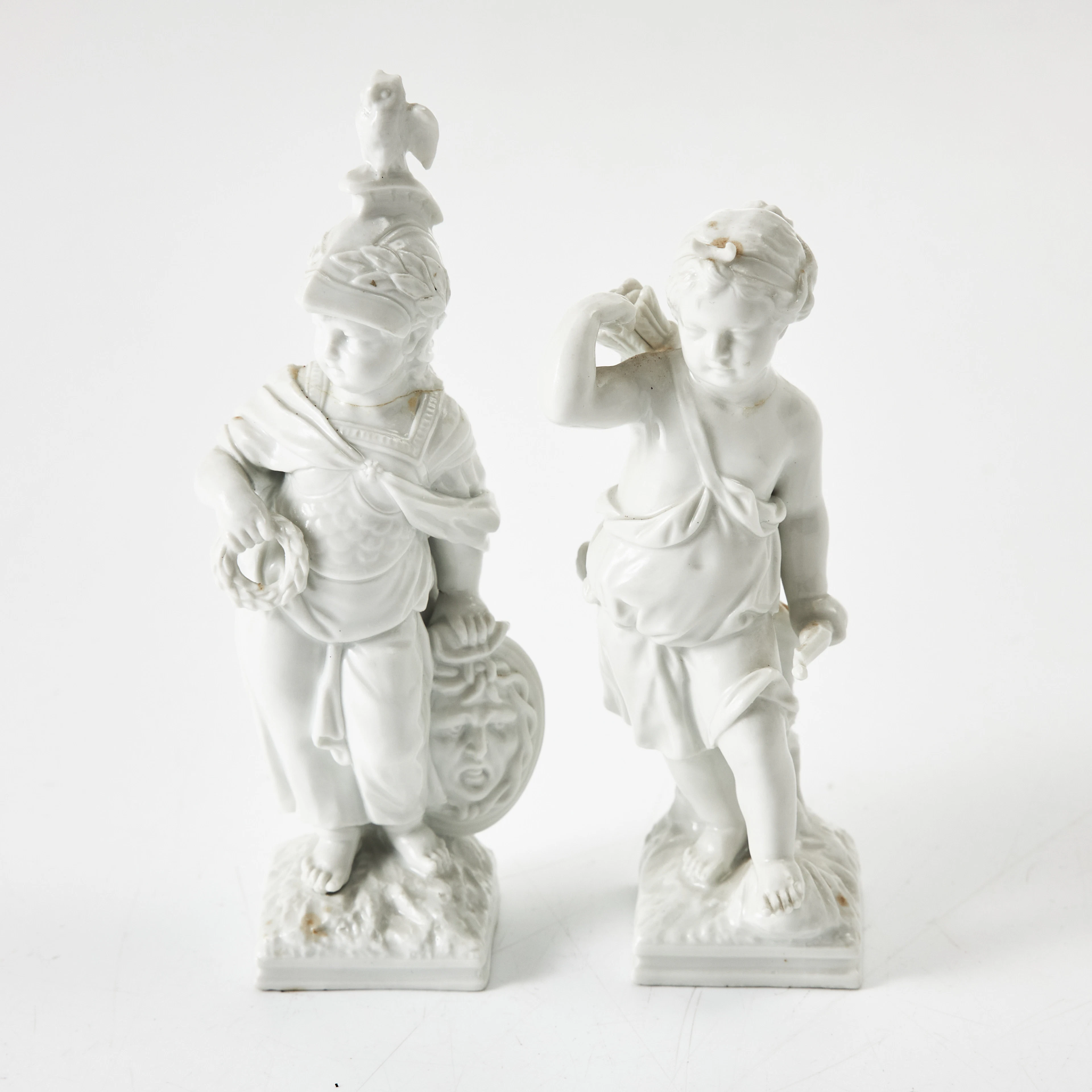 FRIEDRICH ELIAS MEYER. Minerva och Diana, figuriner, 2 st., porslin