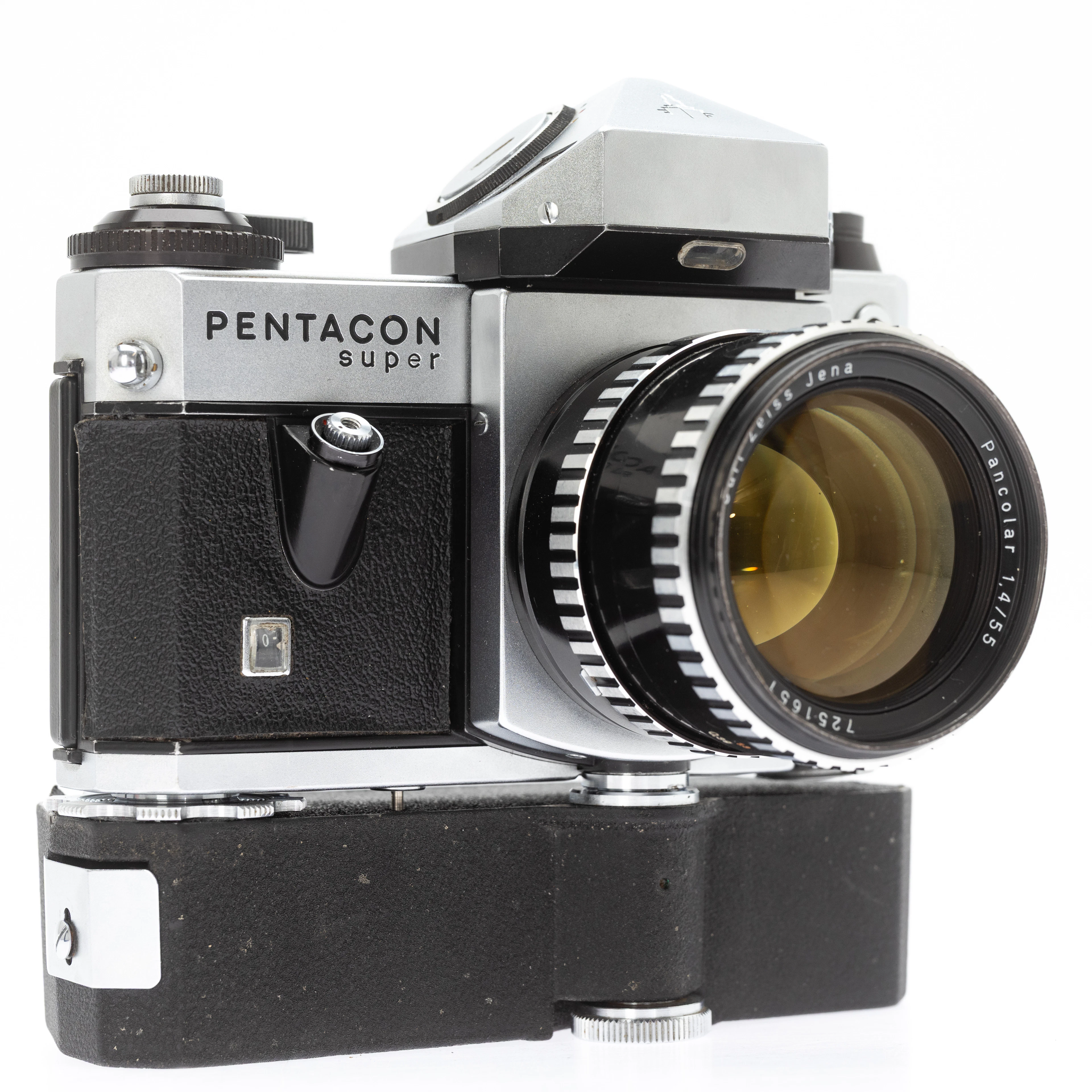 Pentacon super 35mm Spiegelreflexkamera ( SN 5568 ) mit Carl Zeiss