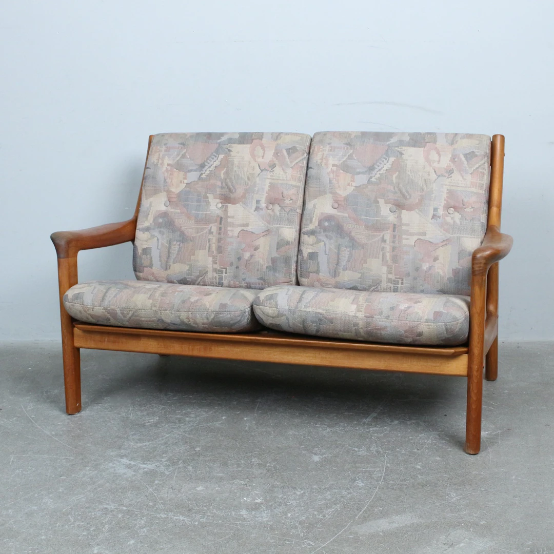 GEORG THAMS. für A/S VEJEN Polstermøbelfabrik. Sofa / Zweisitzer