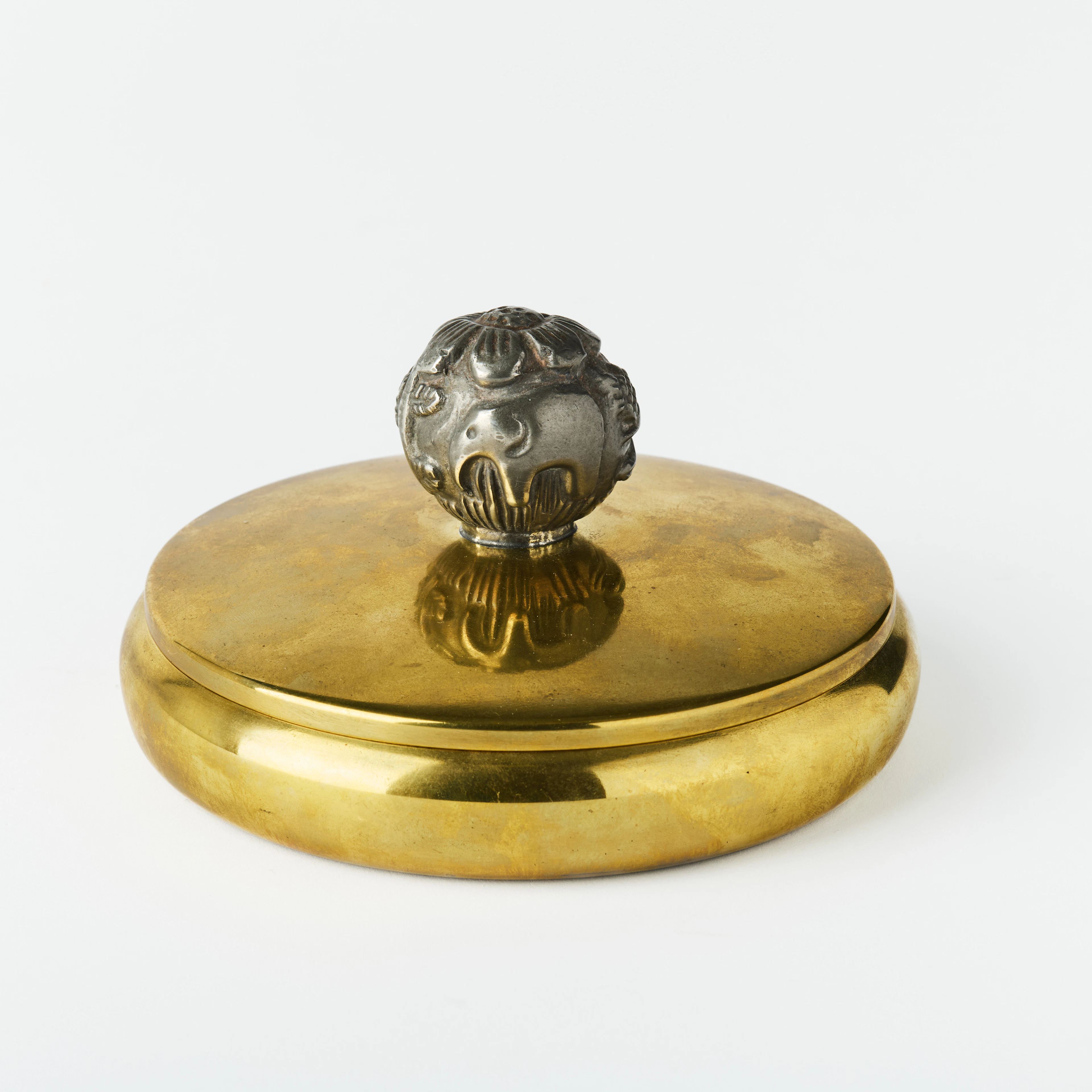CARL EINAR BORGSTRÖM. "Tellus", bonbonier, Ystad Metall, 1940-tal