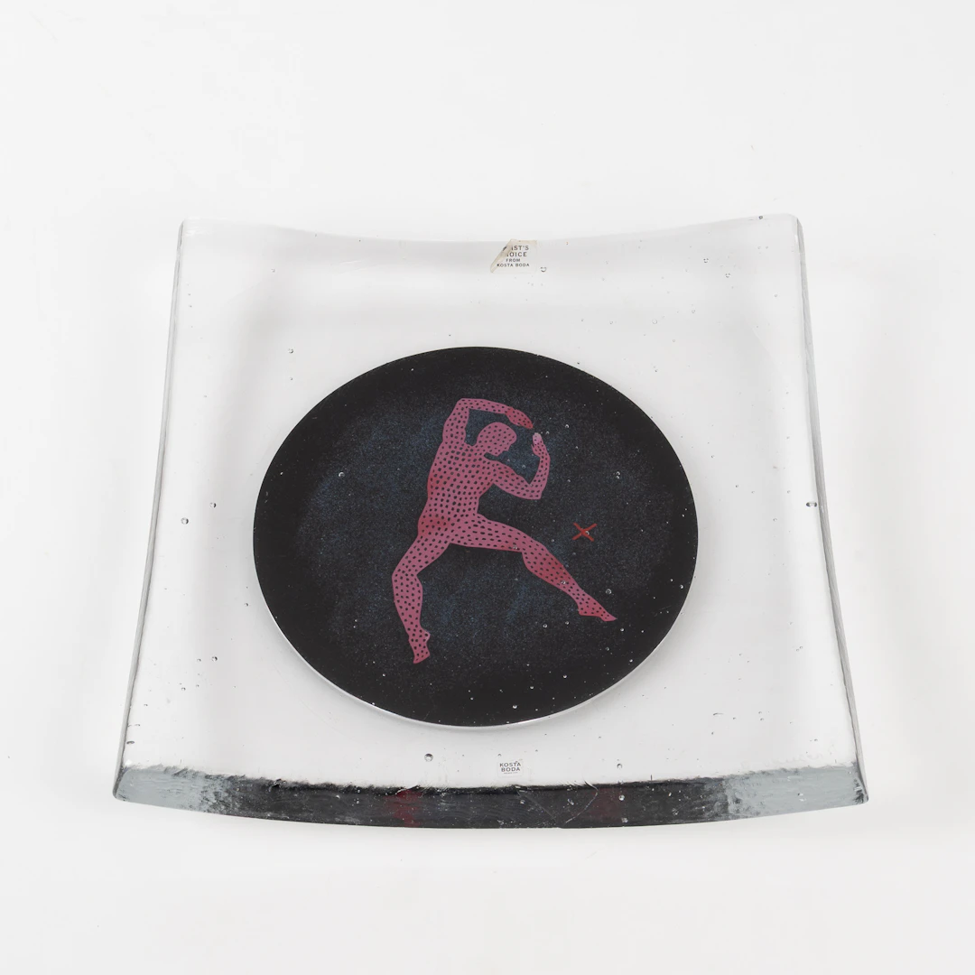 BERTIL VALLIEN. Fat, "Red Dancer", Kosta Boda, Artist's Choice.