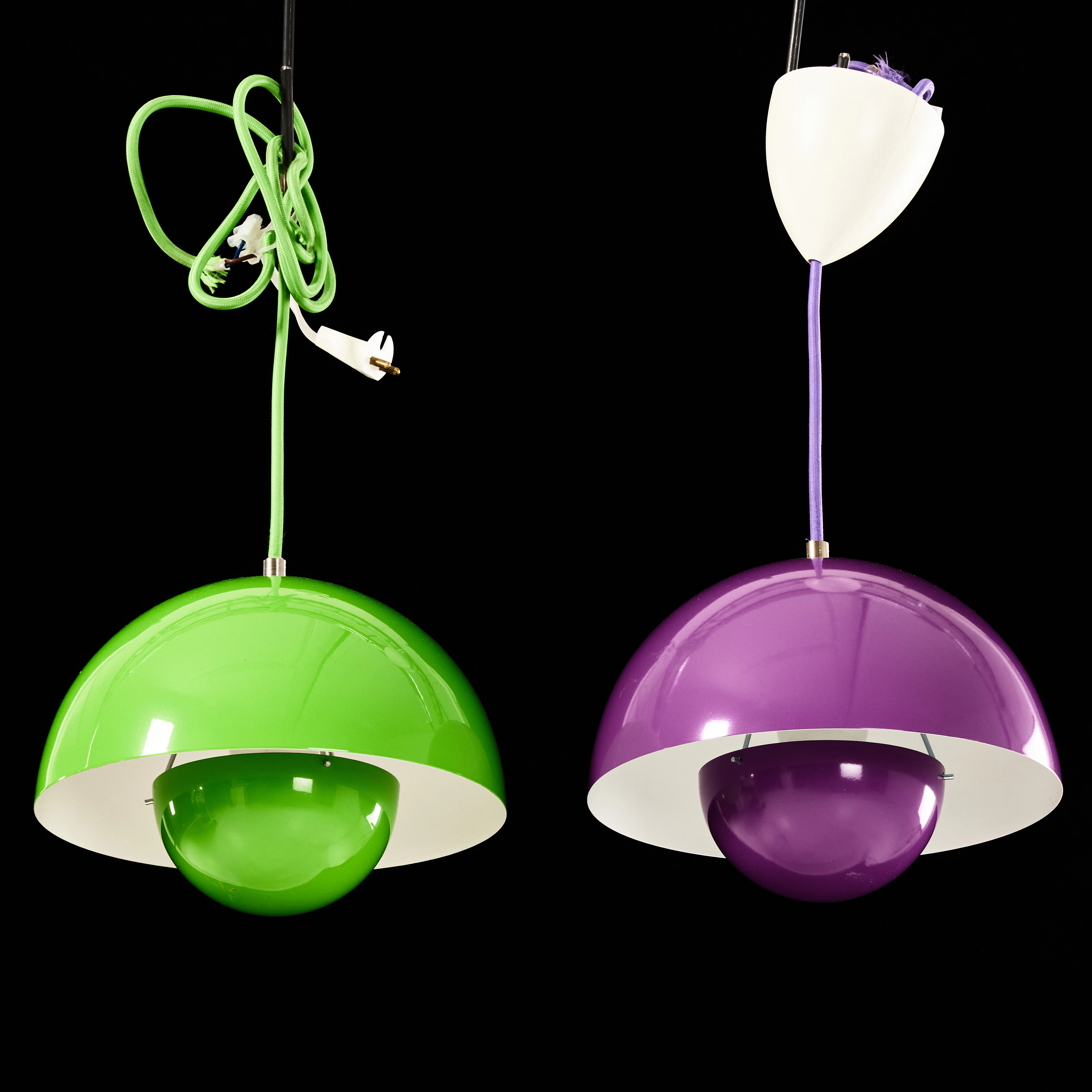 VERNER PANTON. "Flowerpot", taklampor, 2 st., & Tradition, Danmark
