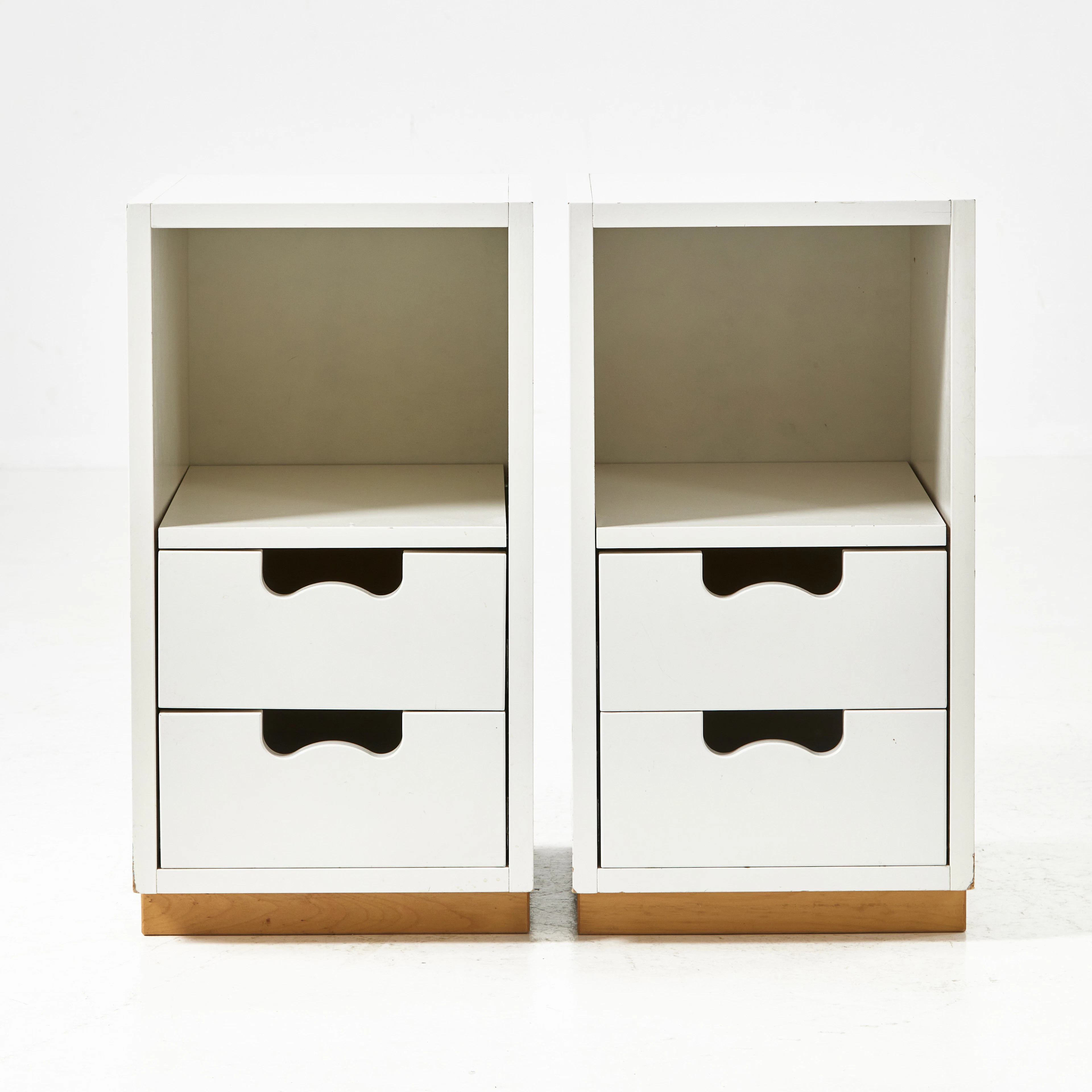 JONAS BOHLIN & THOMAS SANDELL. "Snö", sängbord, 1 par, Asplund Collection