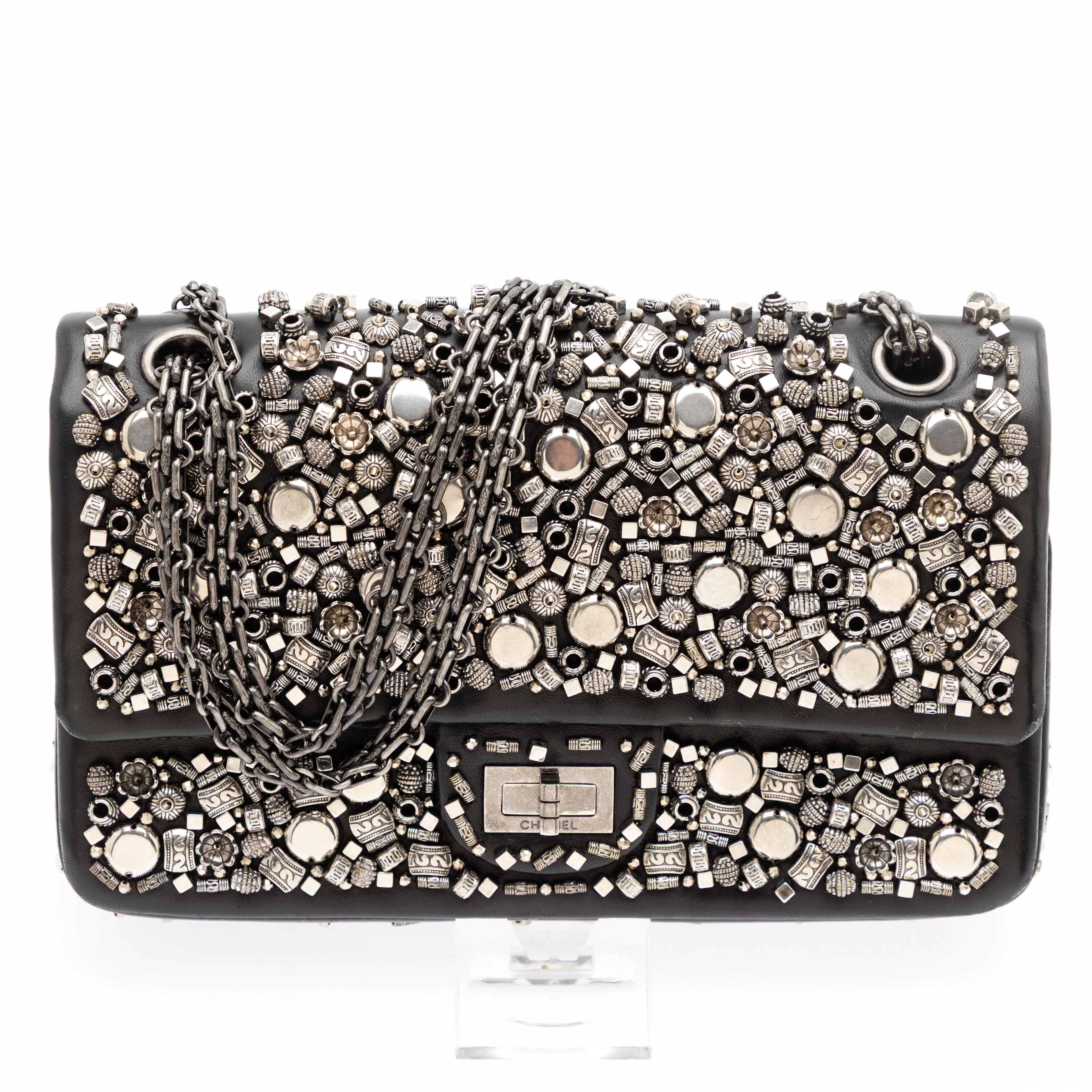 CHANEL. 2.55 Double Flap Bag / Reissue Tasche, Runway Paris-Bombay