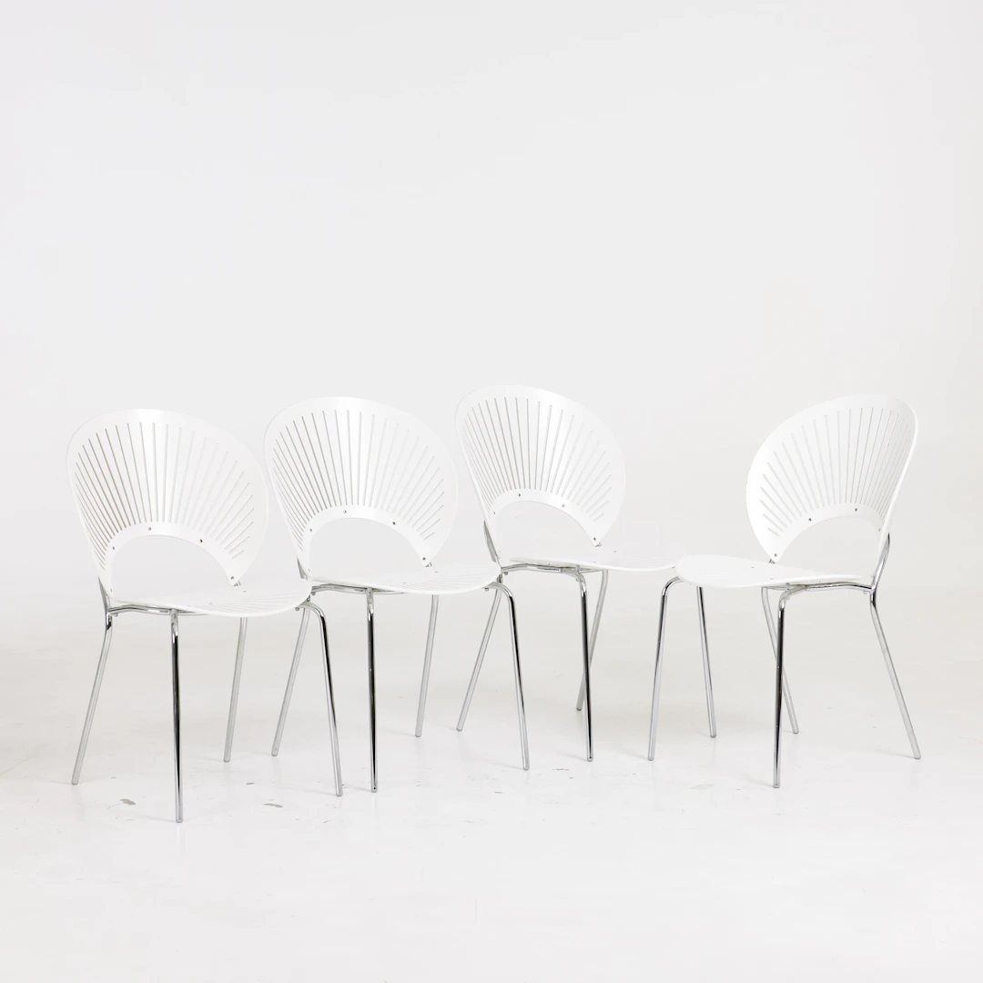 ANNA DITZEL. 4 st, stolar, Fredericia Furniture, "Trinidad", samtida.