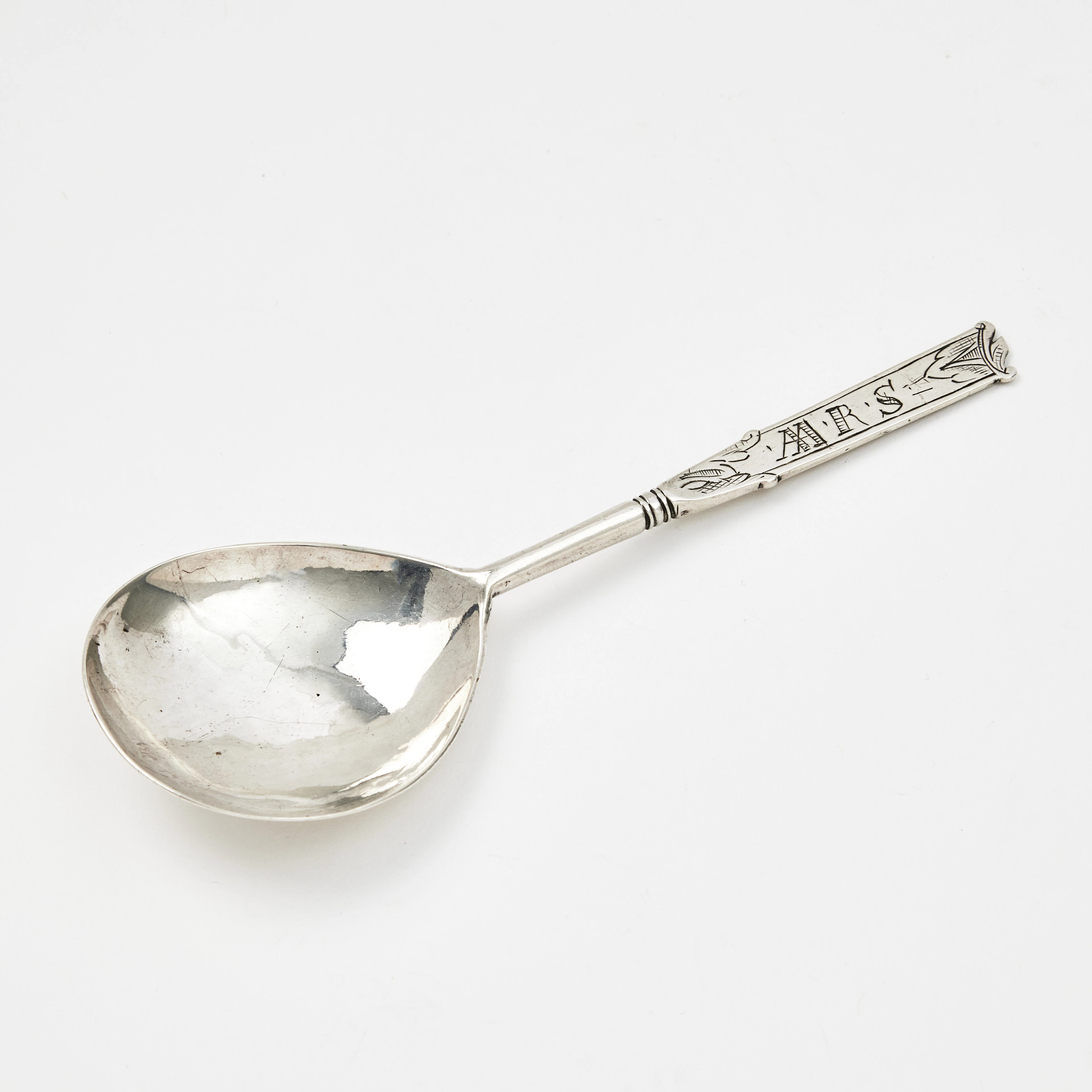 SKED, s.k. Skråsje, silver, ostämplad, Norge 1600-tal. Sannolikt Trondheim.