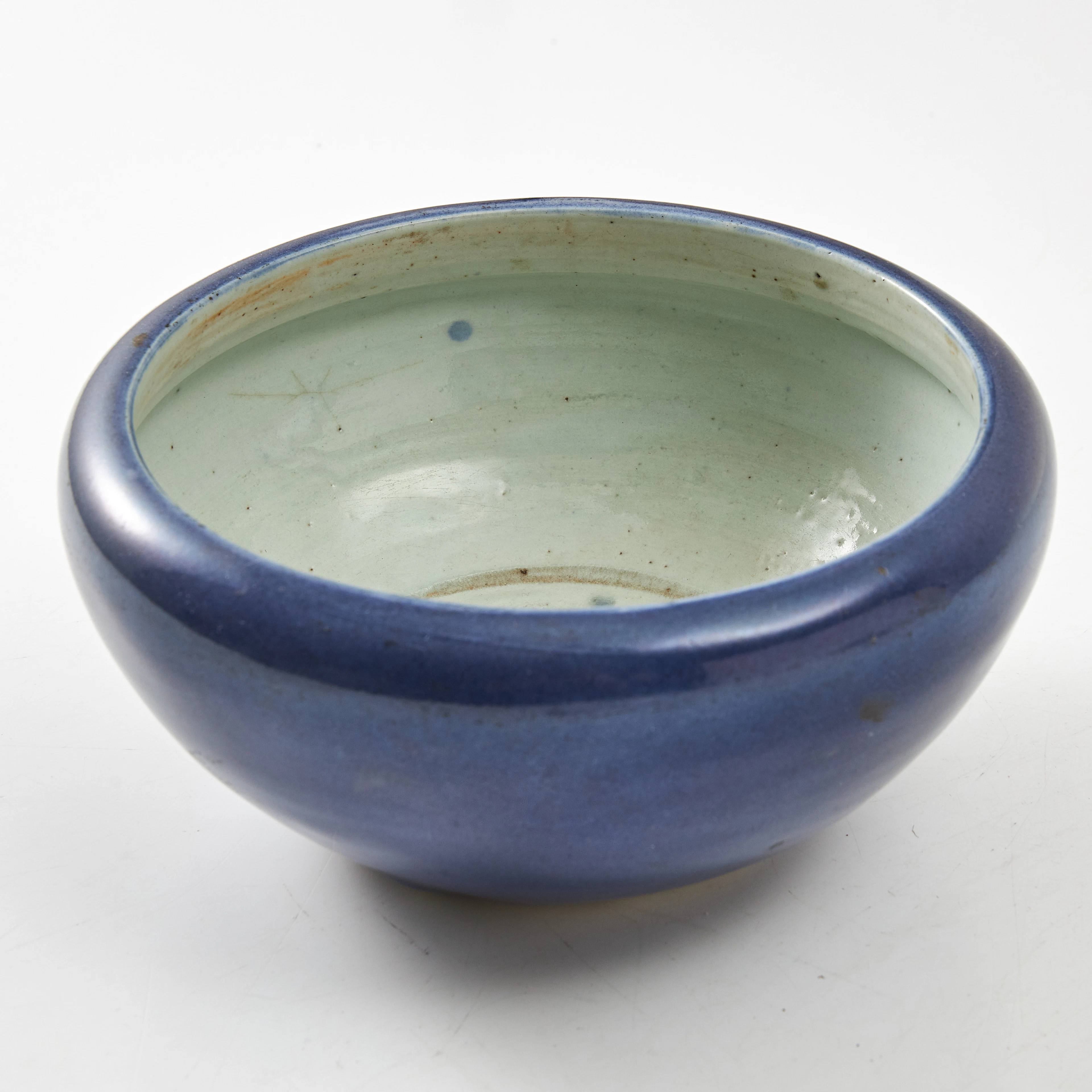 RÖKELSEKAR, porslin, Kina, Qianlong (1736-1795), uppsvängd skålform