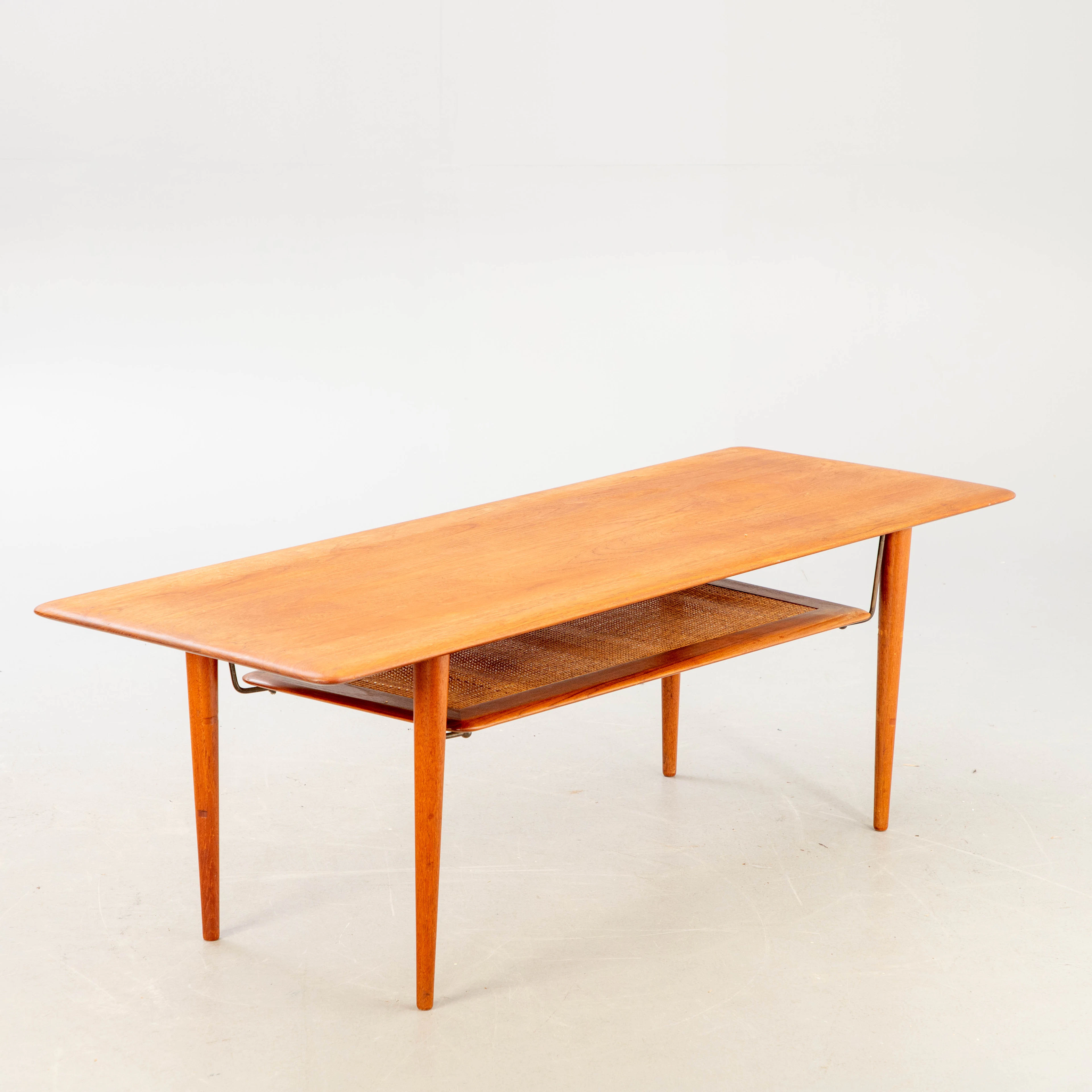 PETER HVIDT UND ORLA MOLGAARD-NIELSEN. France & Son, Couchtisch, Modell