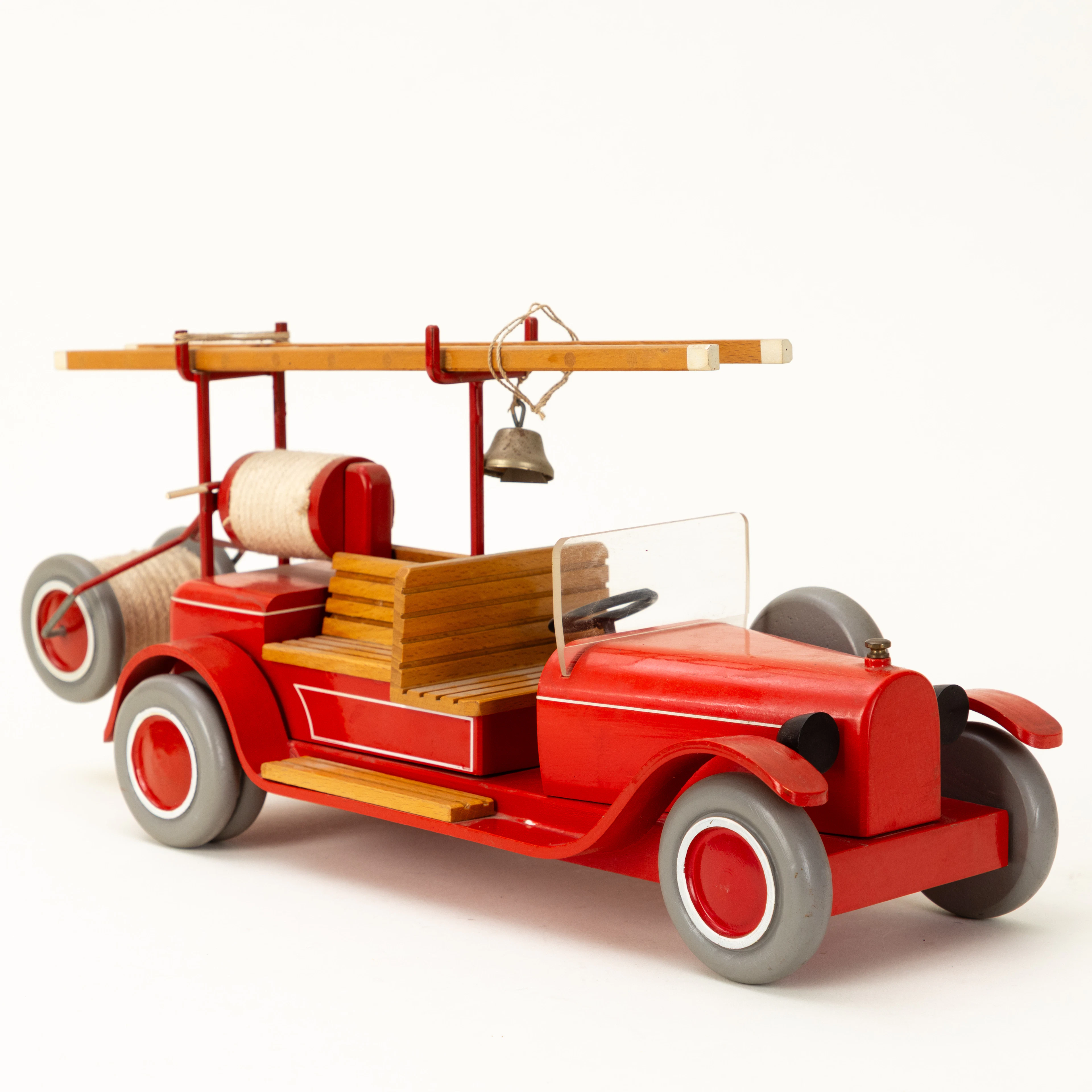 Michel Aroutcheff für Vilac, Citroen C4F 1935, Holzmodell Feuerwehr, 20. Jh.