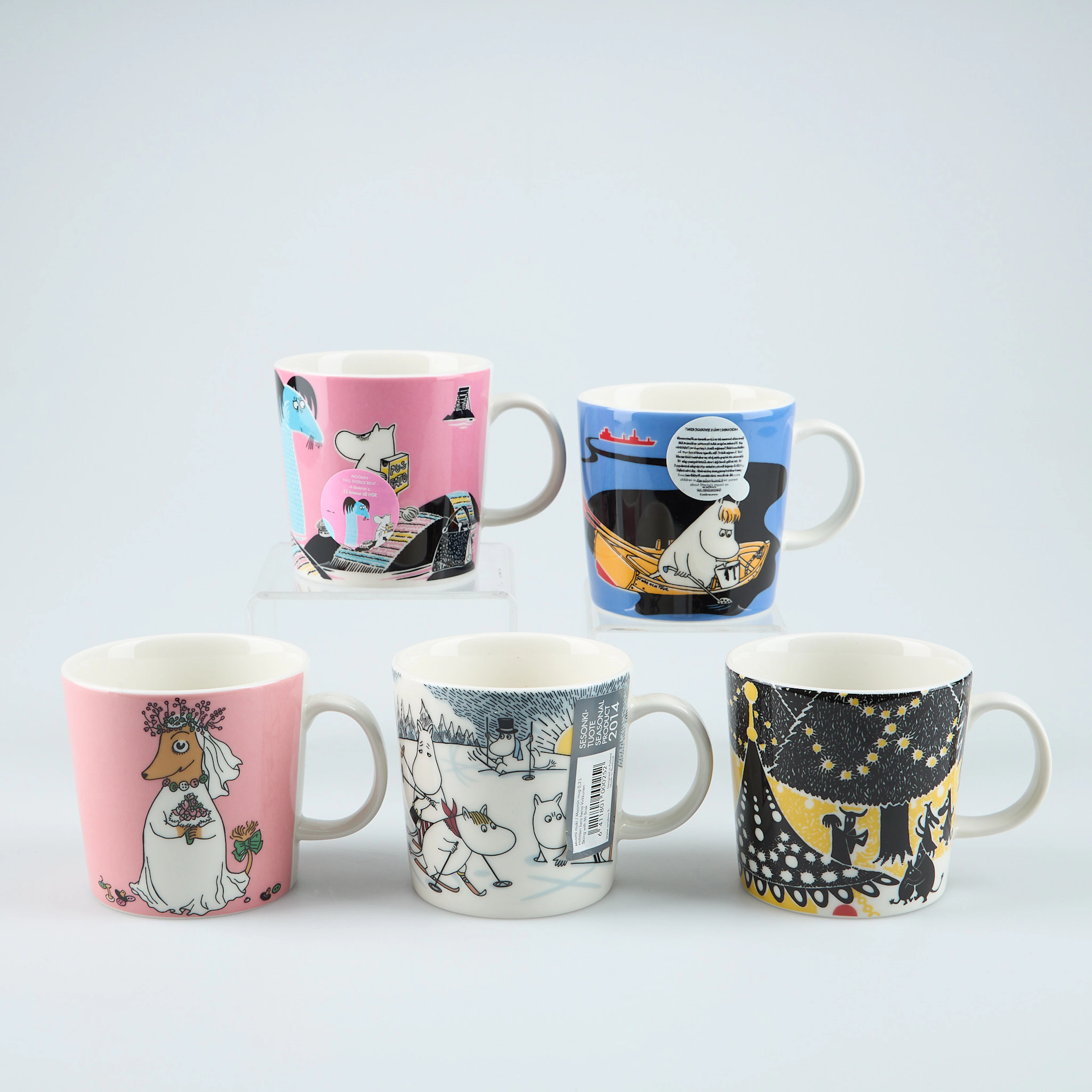 MUMINMUGGAR, 5 st. Illustration Tove Jansson, design Tove Slotte.