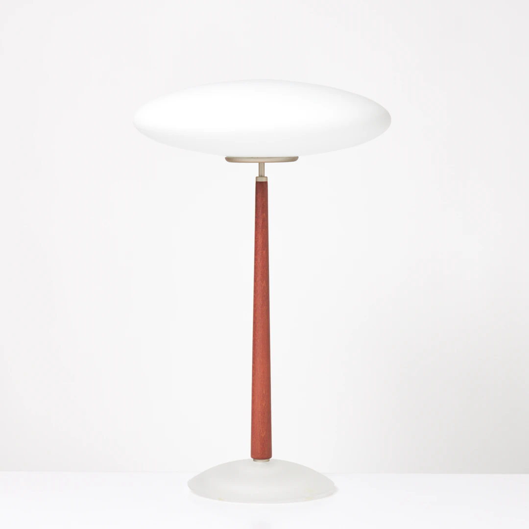 METTEO THUN. bordslampa, "Pao T1", för Arteluce, Italien, kupa och