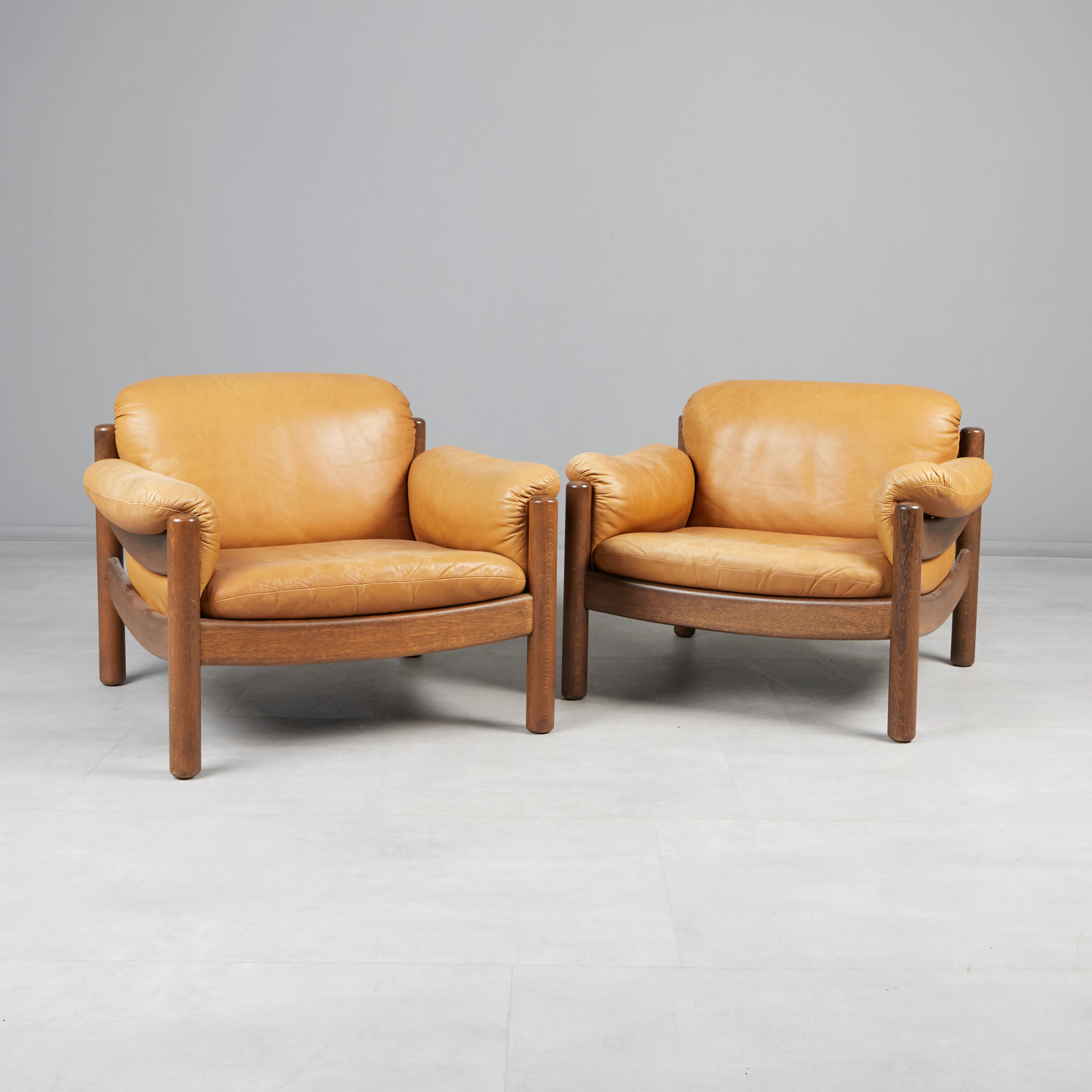 Set Brutalistische Sessel / Lounge Chairs, Eiche, Leder, 1970er Jahre
