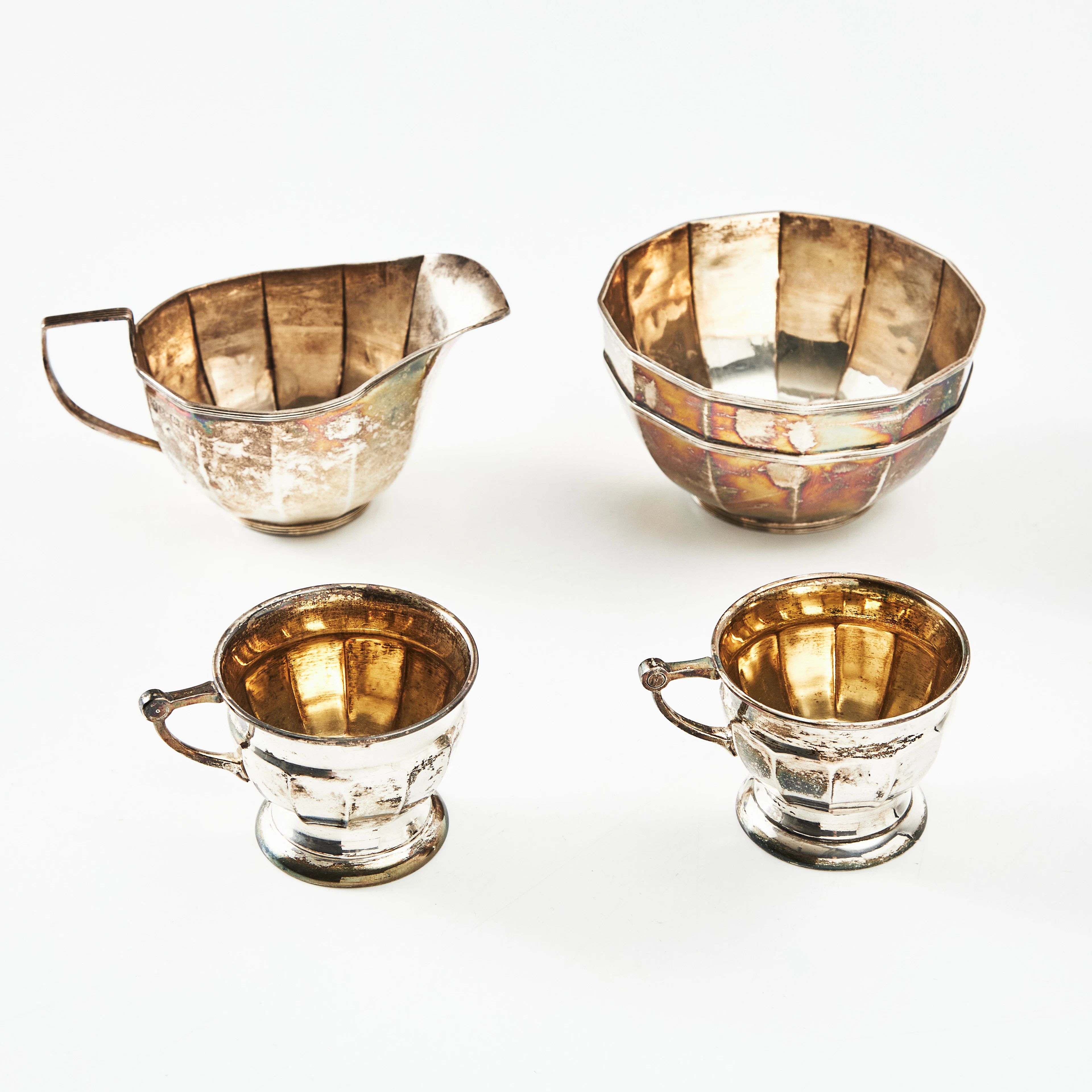 SOCKERSKÅL, GRÄDDKANNA, PUNSCHKOPPAR 1 par, silver, England, Sverige.