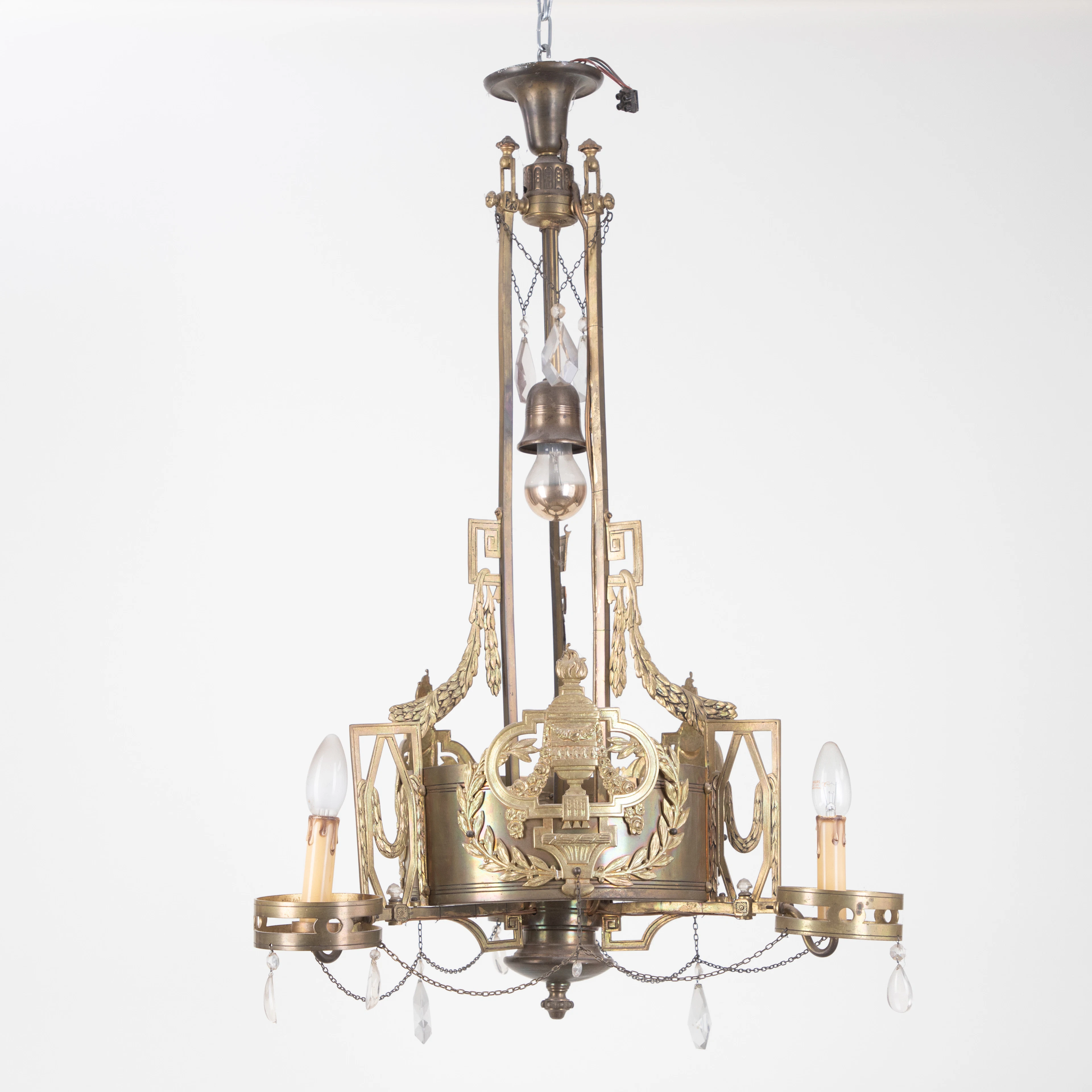 Historismus Deckenlampe.