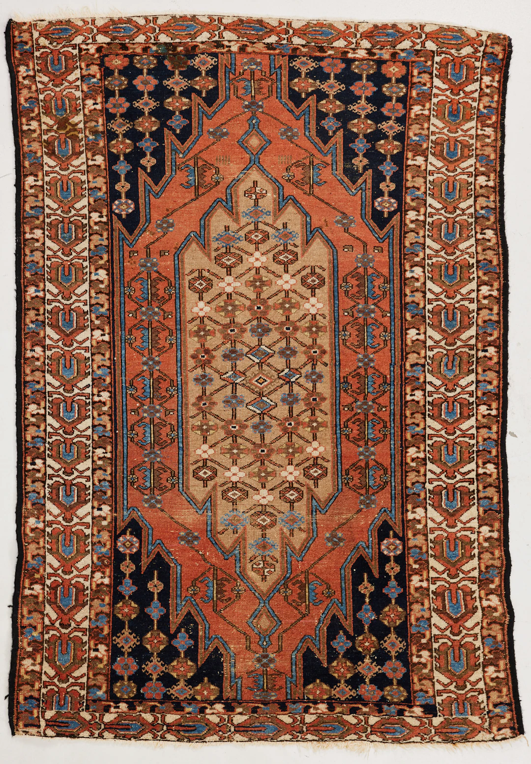 ORIENTMATTA. Hamadan, antik/semiantik, ca 190x128 cm.